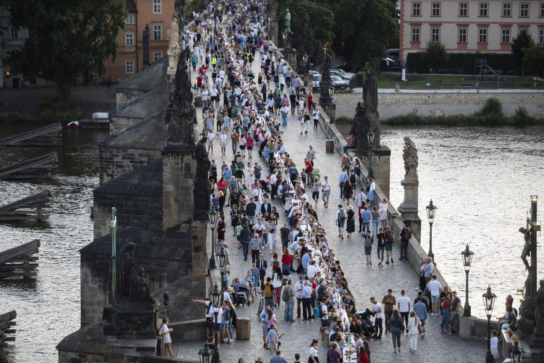 Csehország koronavírus búcsúztatása