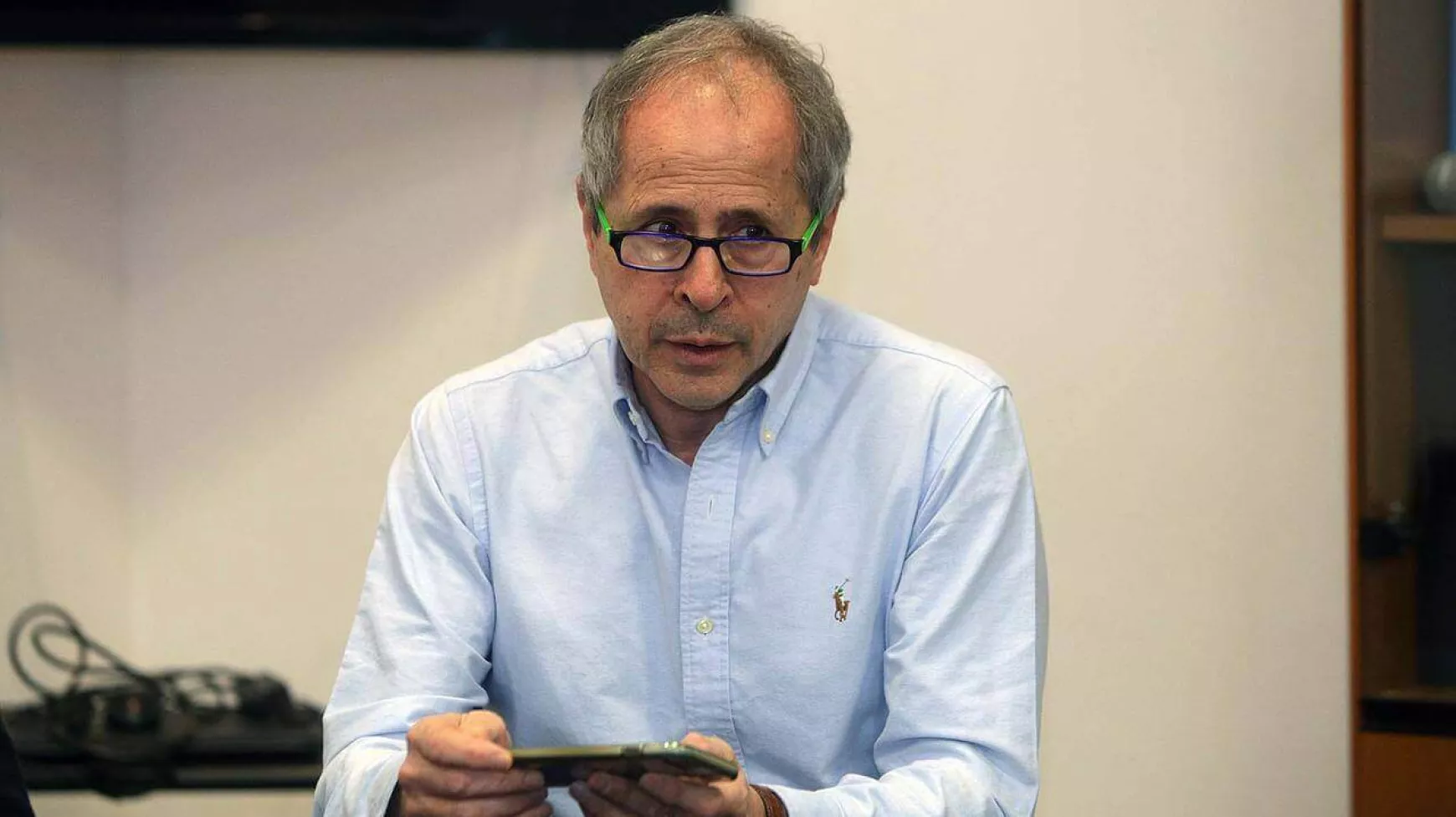 Andrea Crisanti professzor