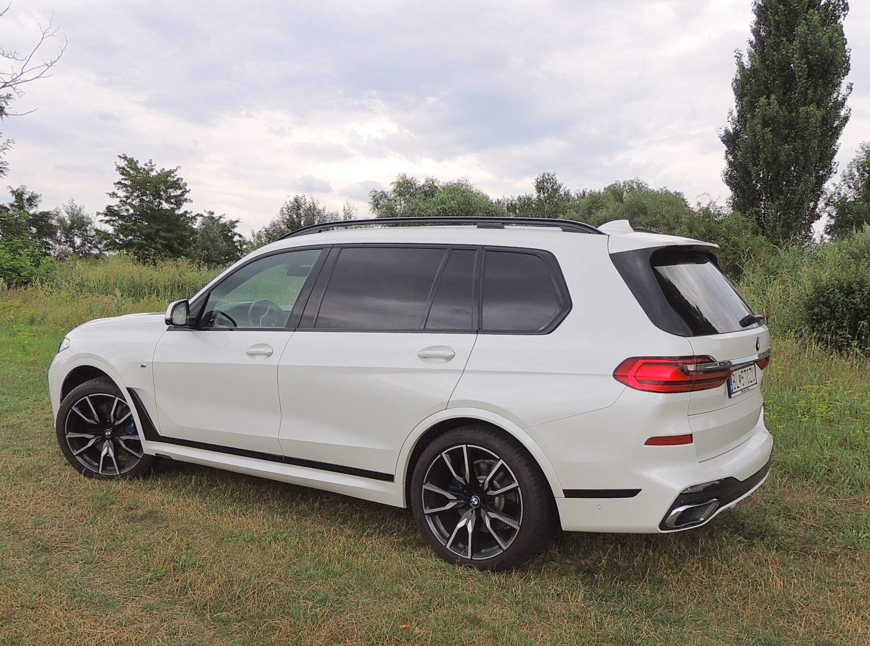 BMW X7 