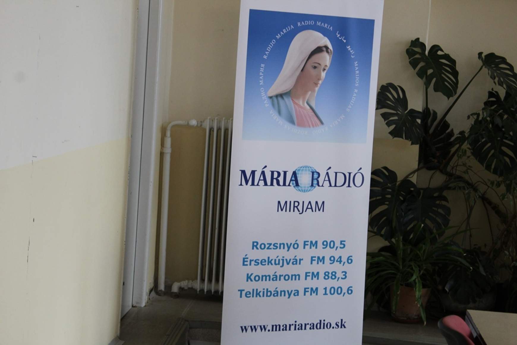 Beindult a Mária Rádió Mirjam érsekújvári frekvenciája, cél egy újabb vételkörzet meghódítása