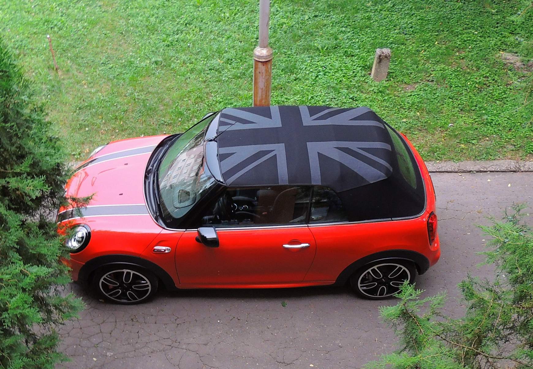 MINI Cabrio JCW 