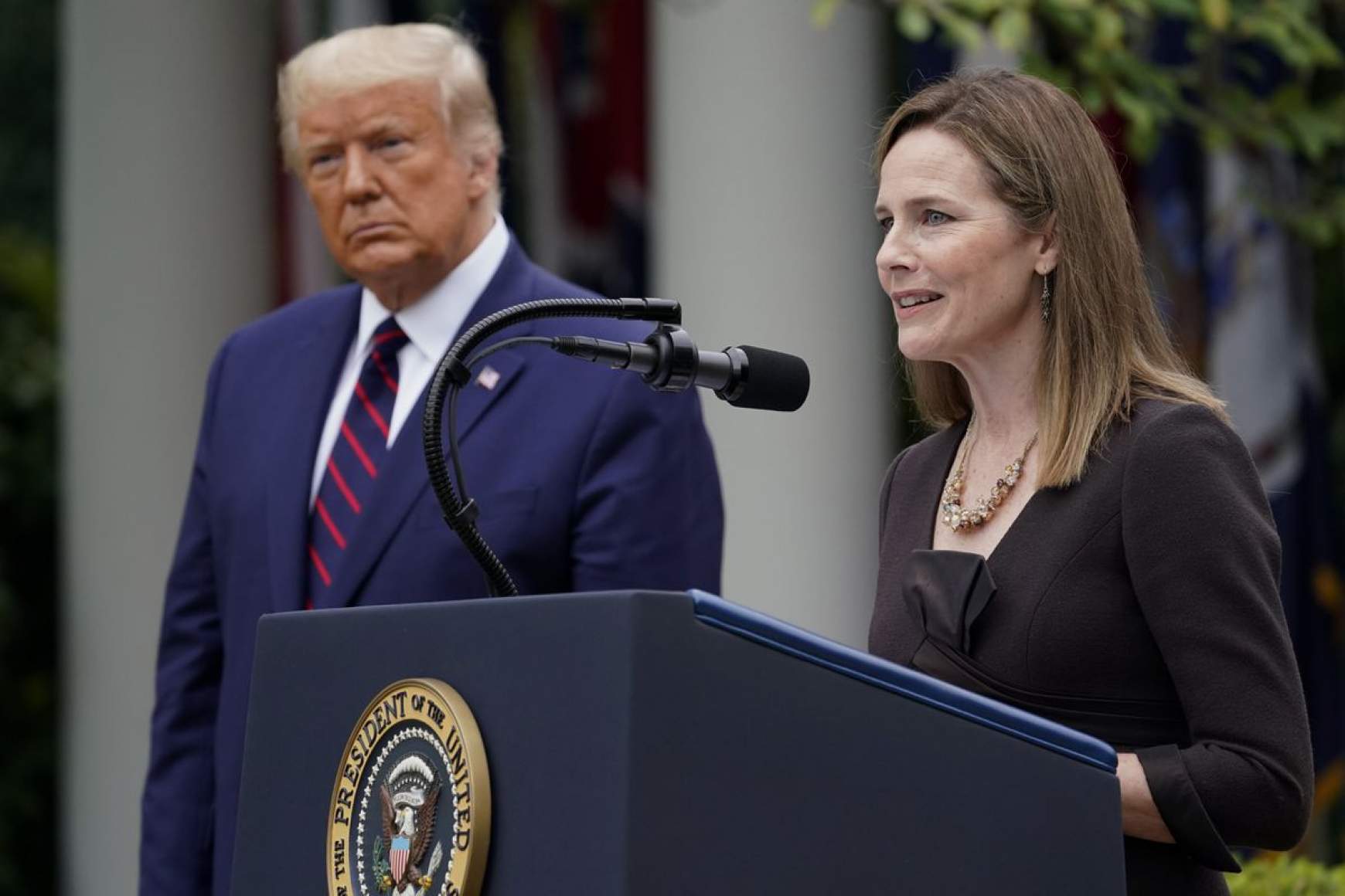 Amy Coney Barrett és Donald Trump