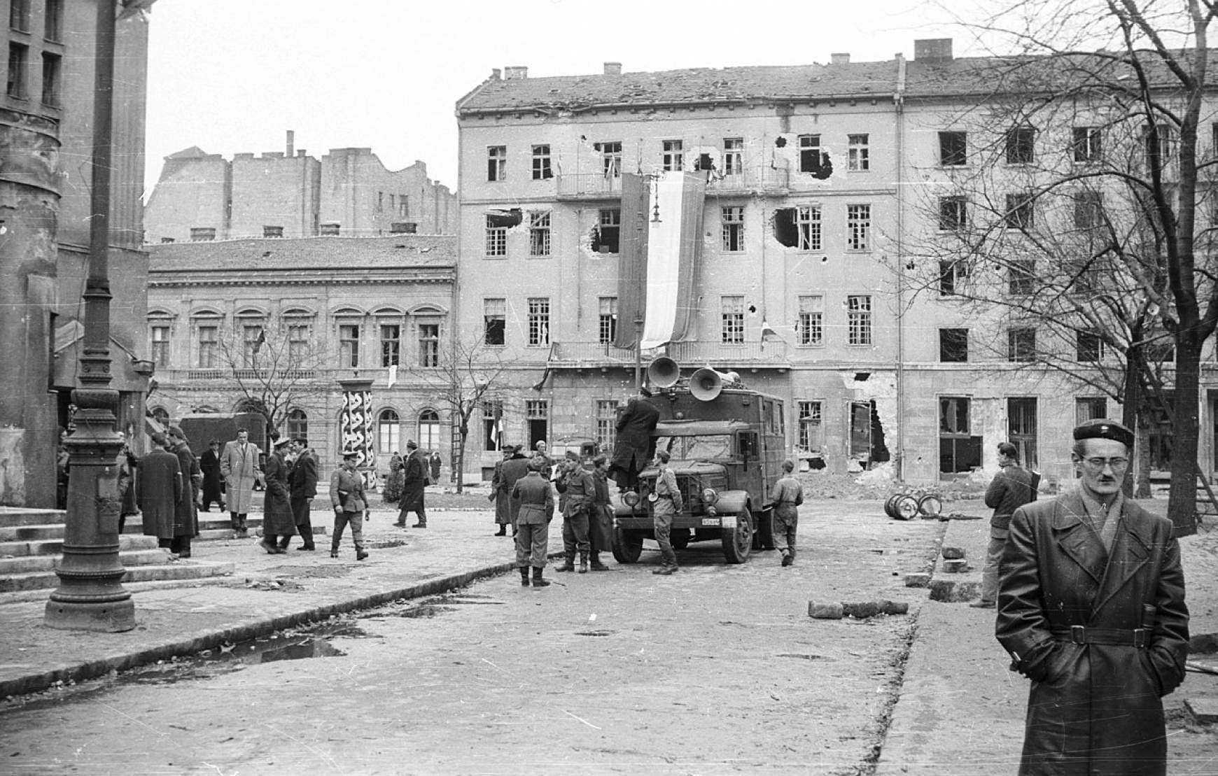 1956, Köztársaság tér
