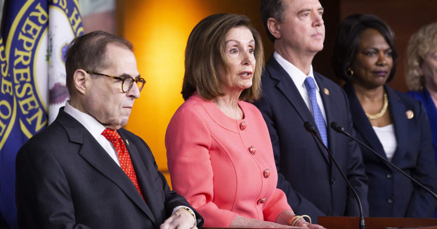 Nancy Pelosi maradna házelnök