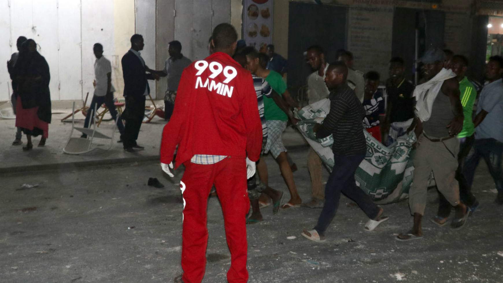 Mogadishu-öngyilkos merénylet