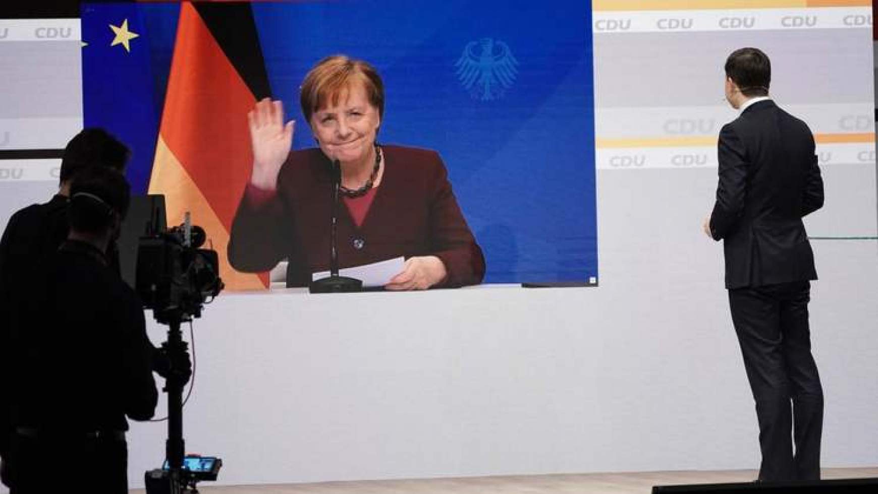 Angela Merkel videóüzenete