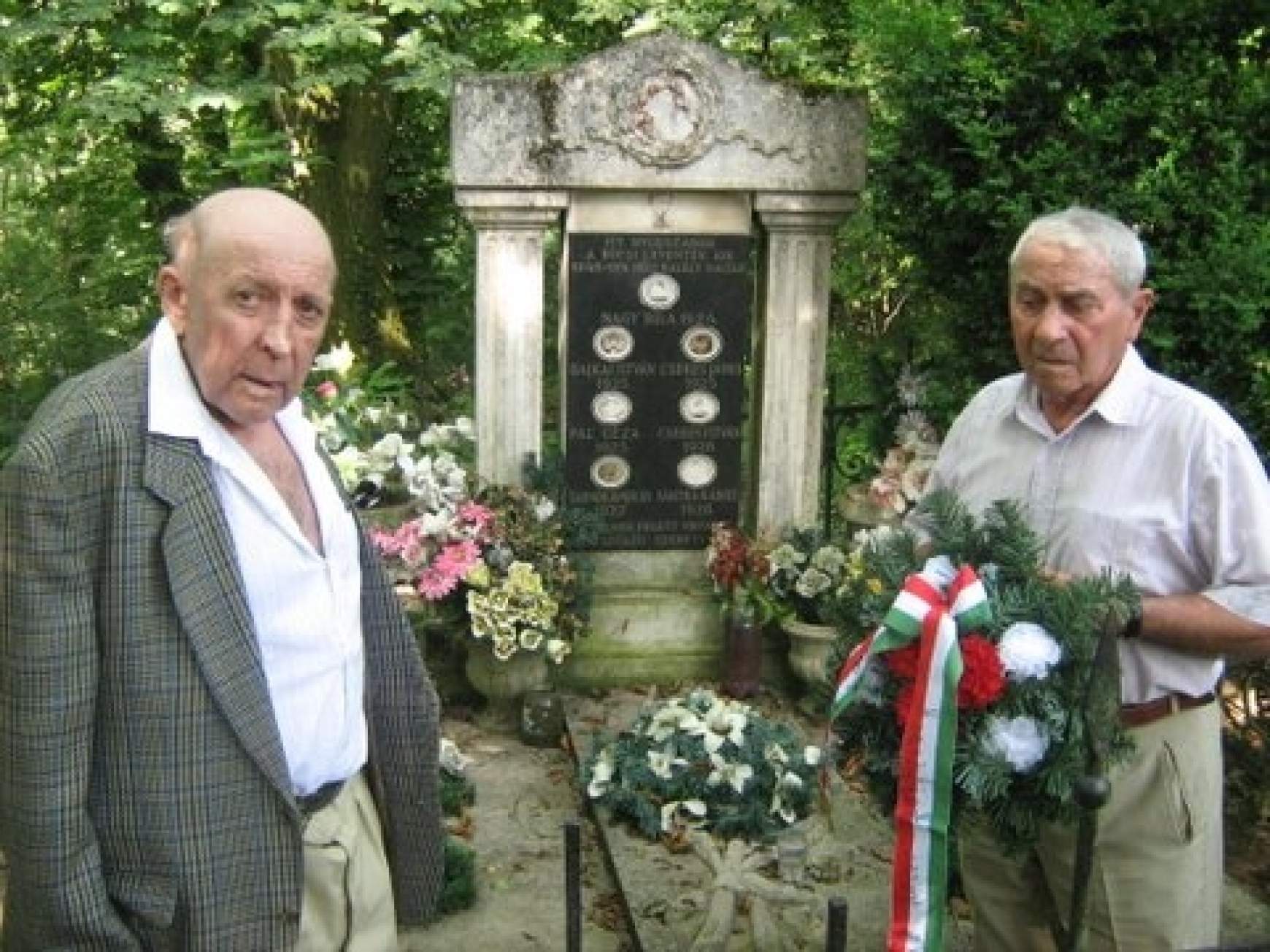 Farkas János és Szigeti Béla - búcsi leventék