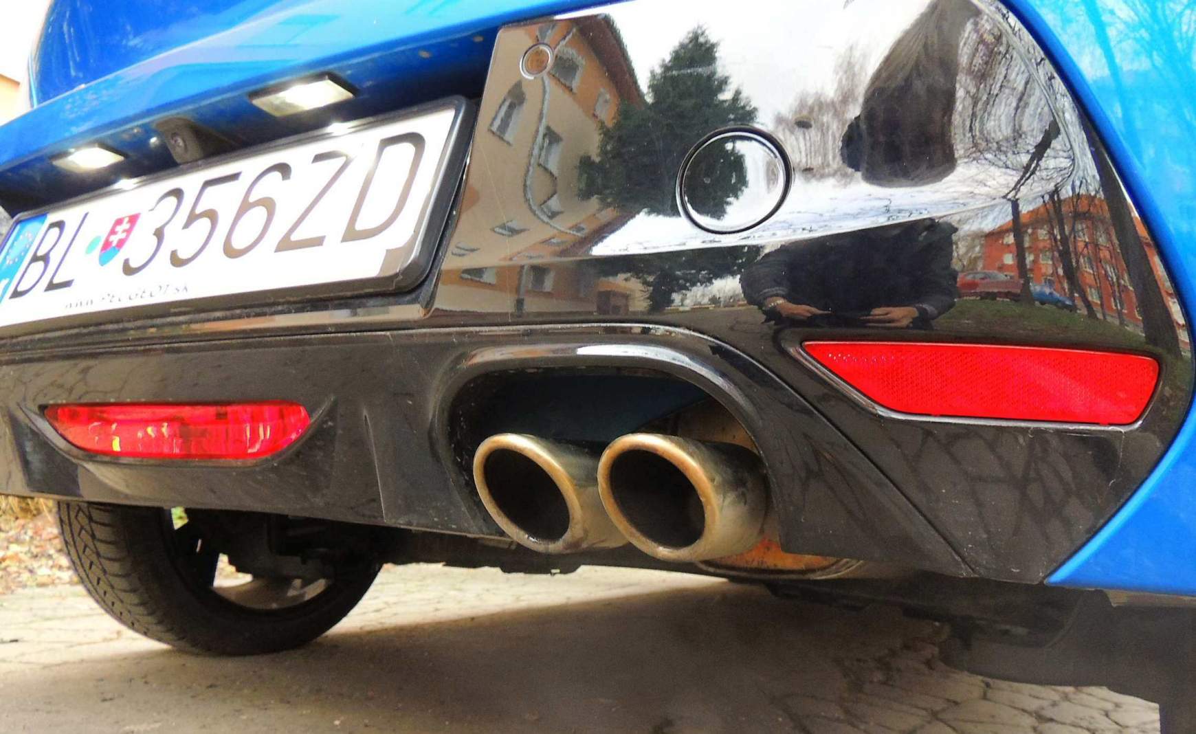 Peugeot 208 GT 