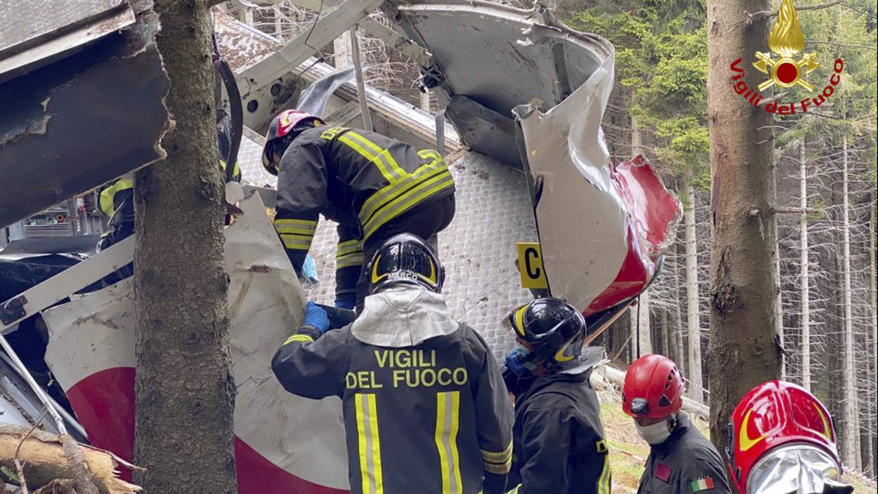olaszország drótkötél baleset