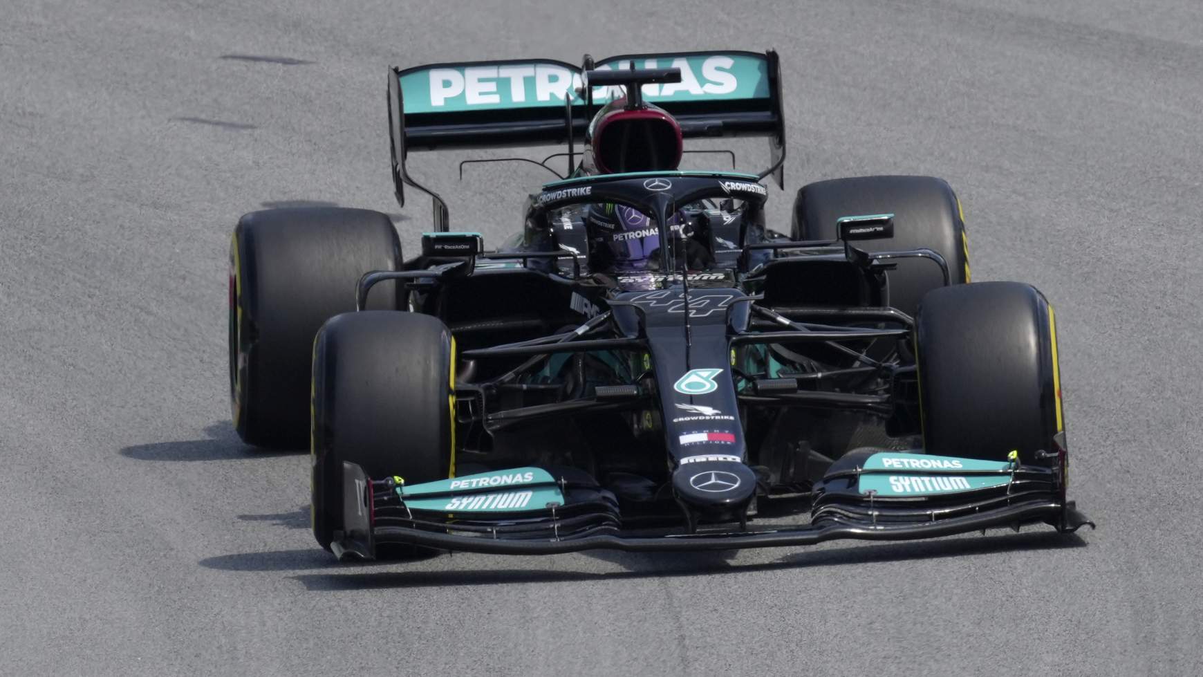Lewis Hamilton pole pozíció