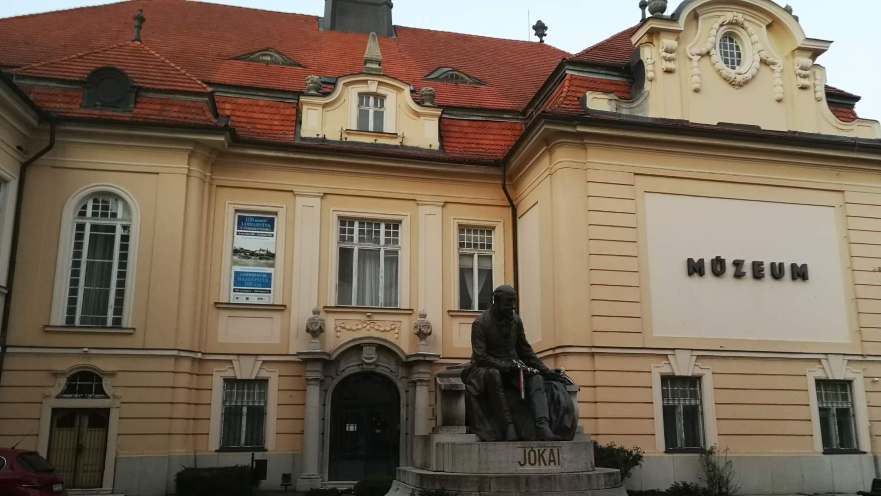 A Duna Menti Múzeum felújítására további 254 ezer eurót szavazott meg a megyei önkormányzat.
