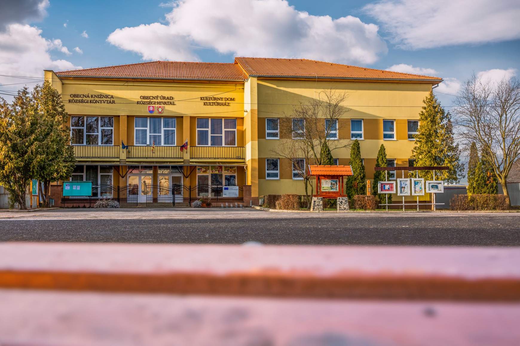 fülekpüspöki községháza