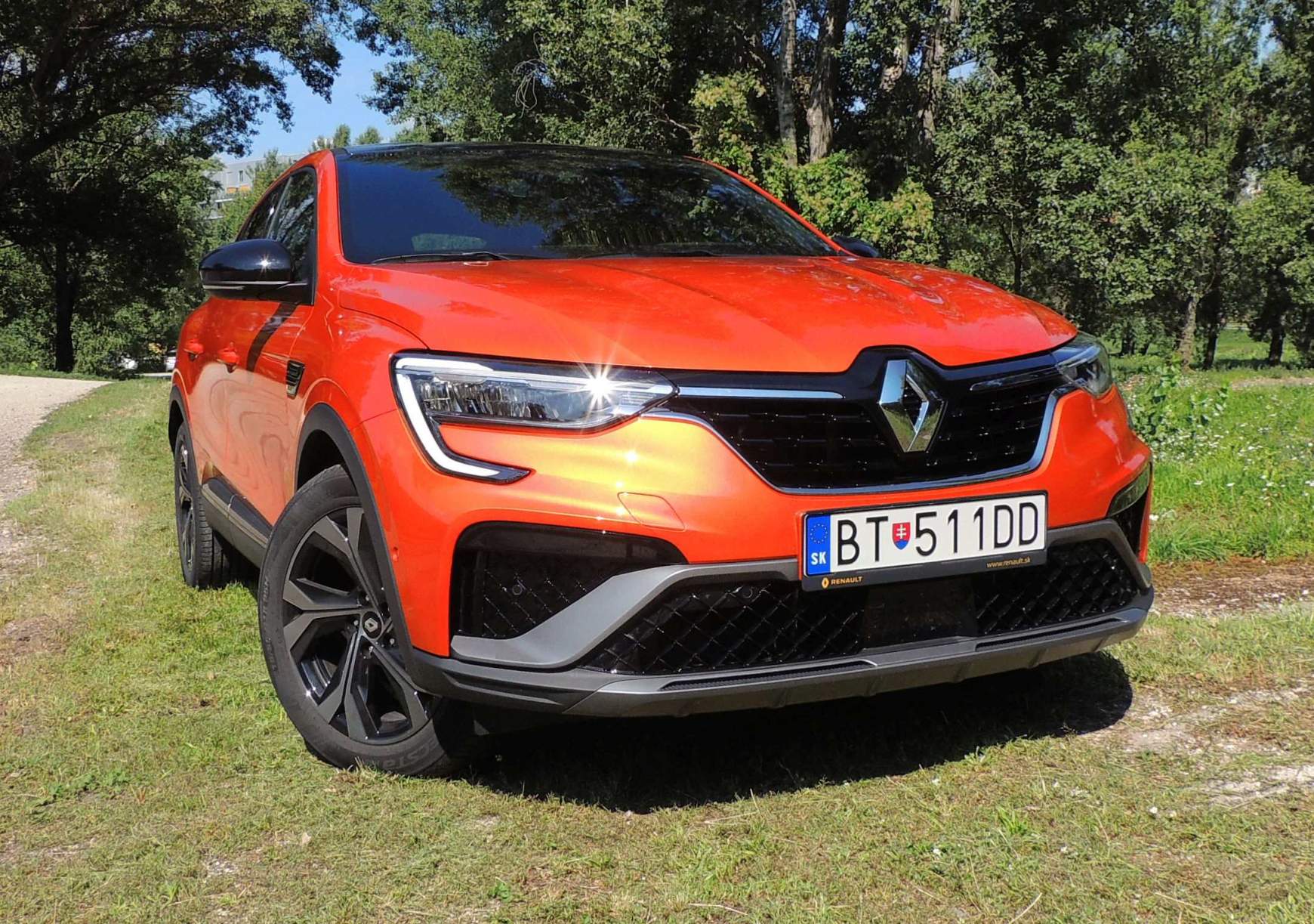 renault-arkana-tce-140-rs-line-03