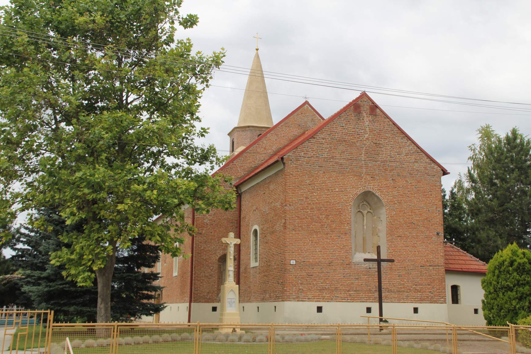 Kápolna templom