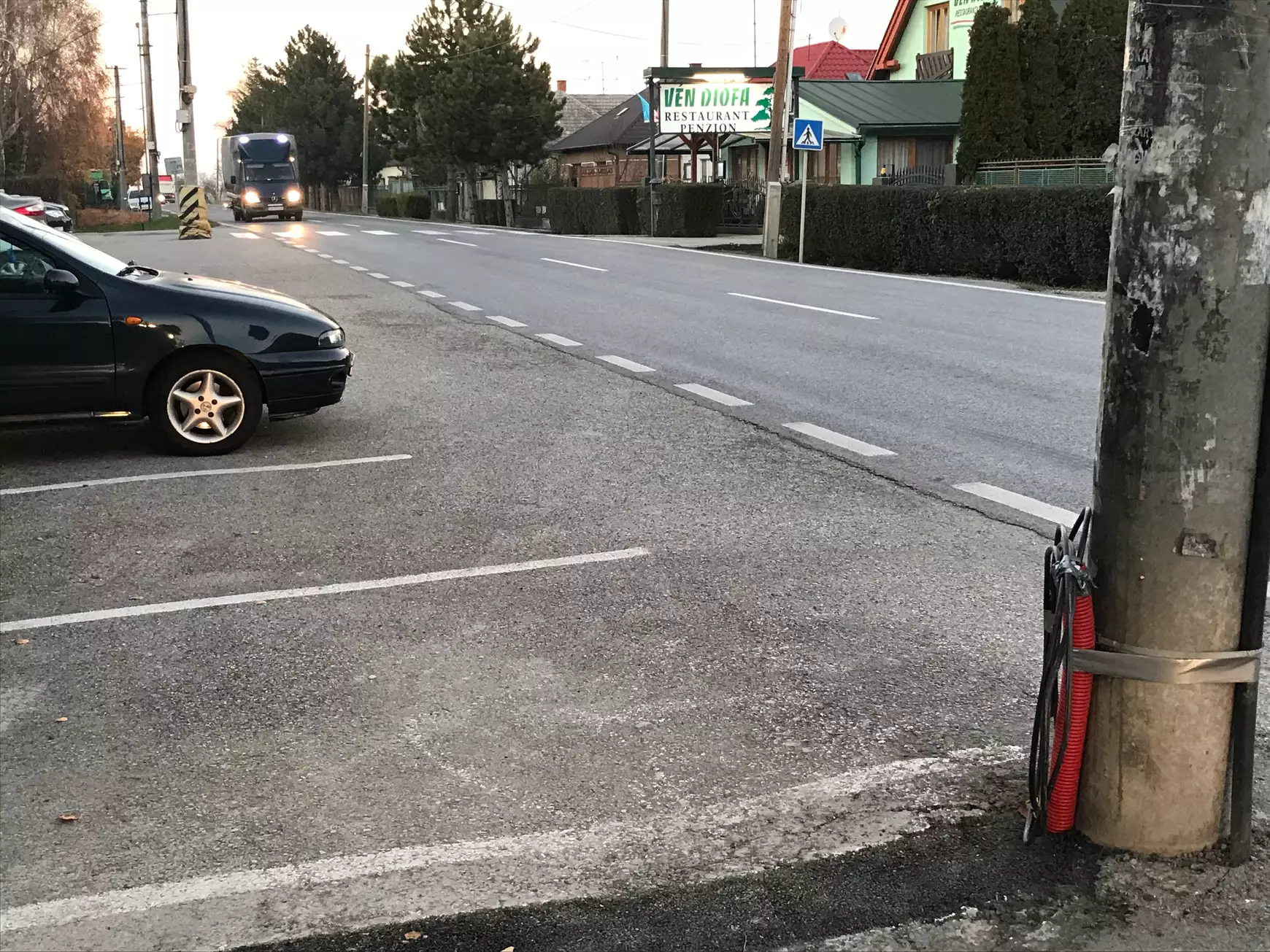 elektromos autó töltőállomás