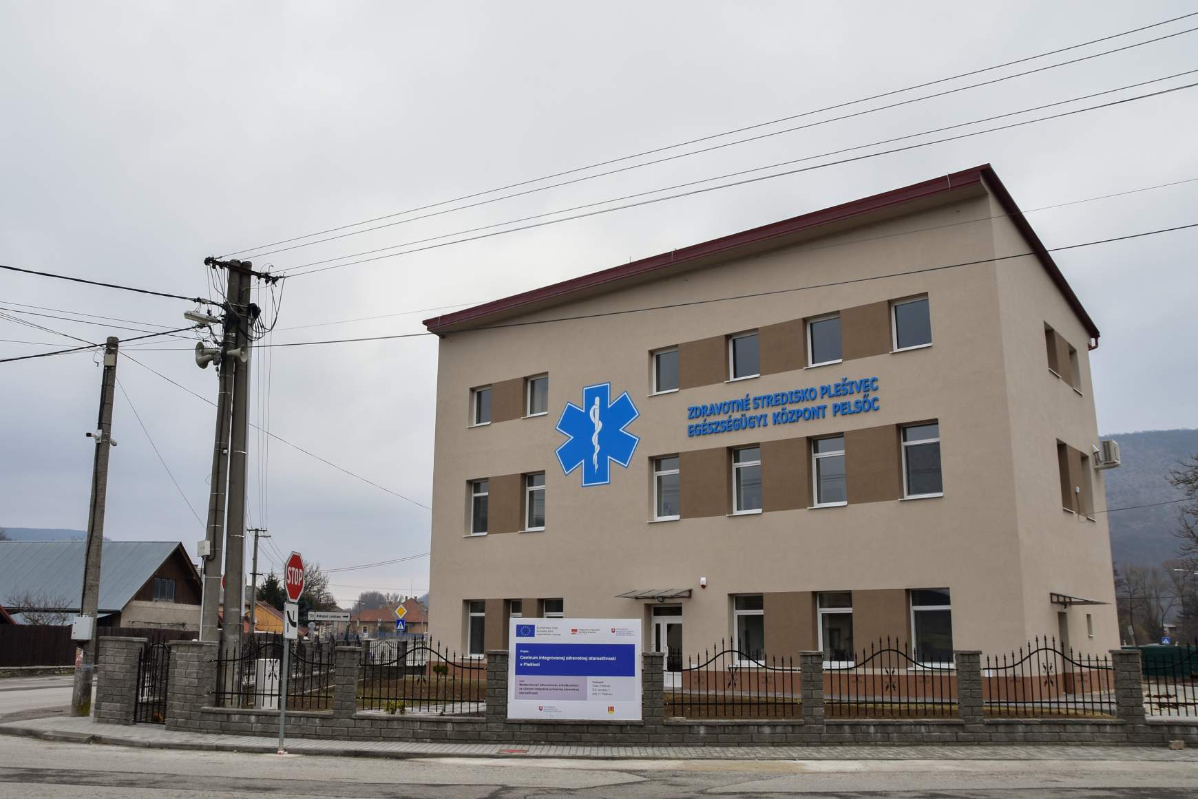 Pelsőc, egészségügyi központ,