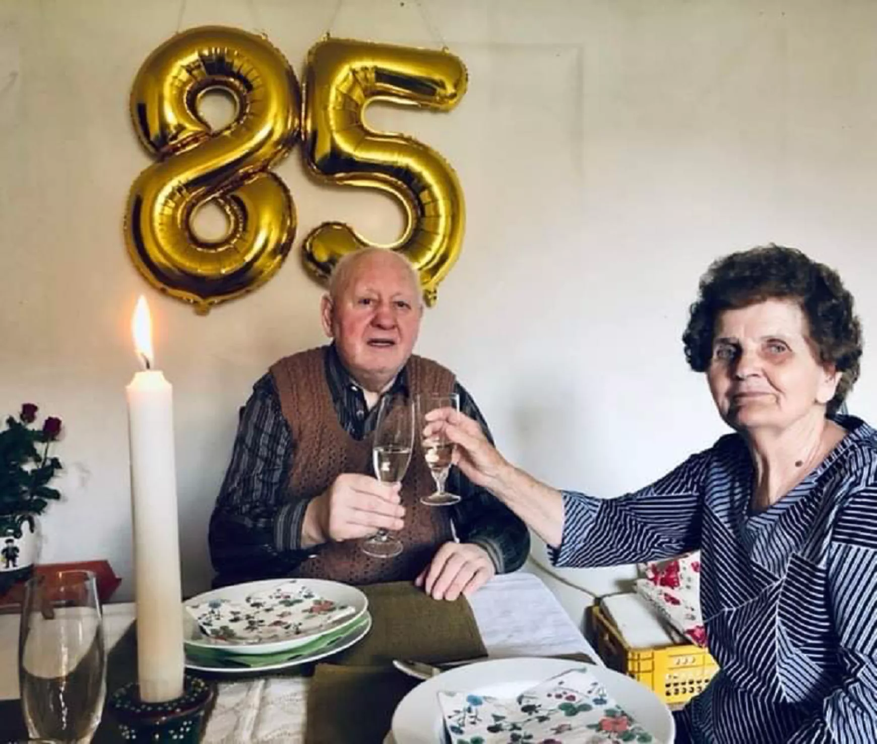 Pali bácsi 85. születésnapján még koccintottak is