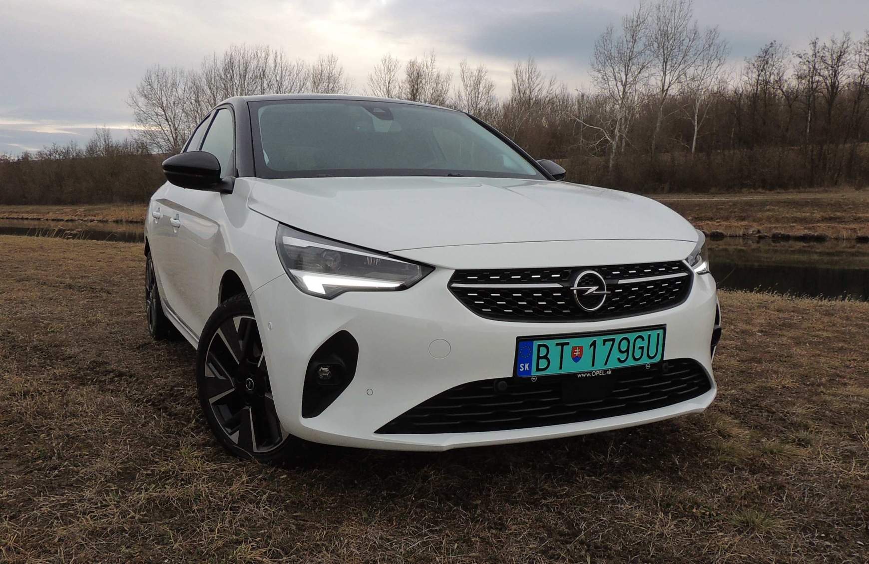 opel-corsa-e-ultimate-03