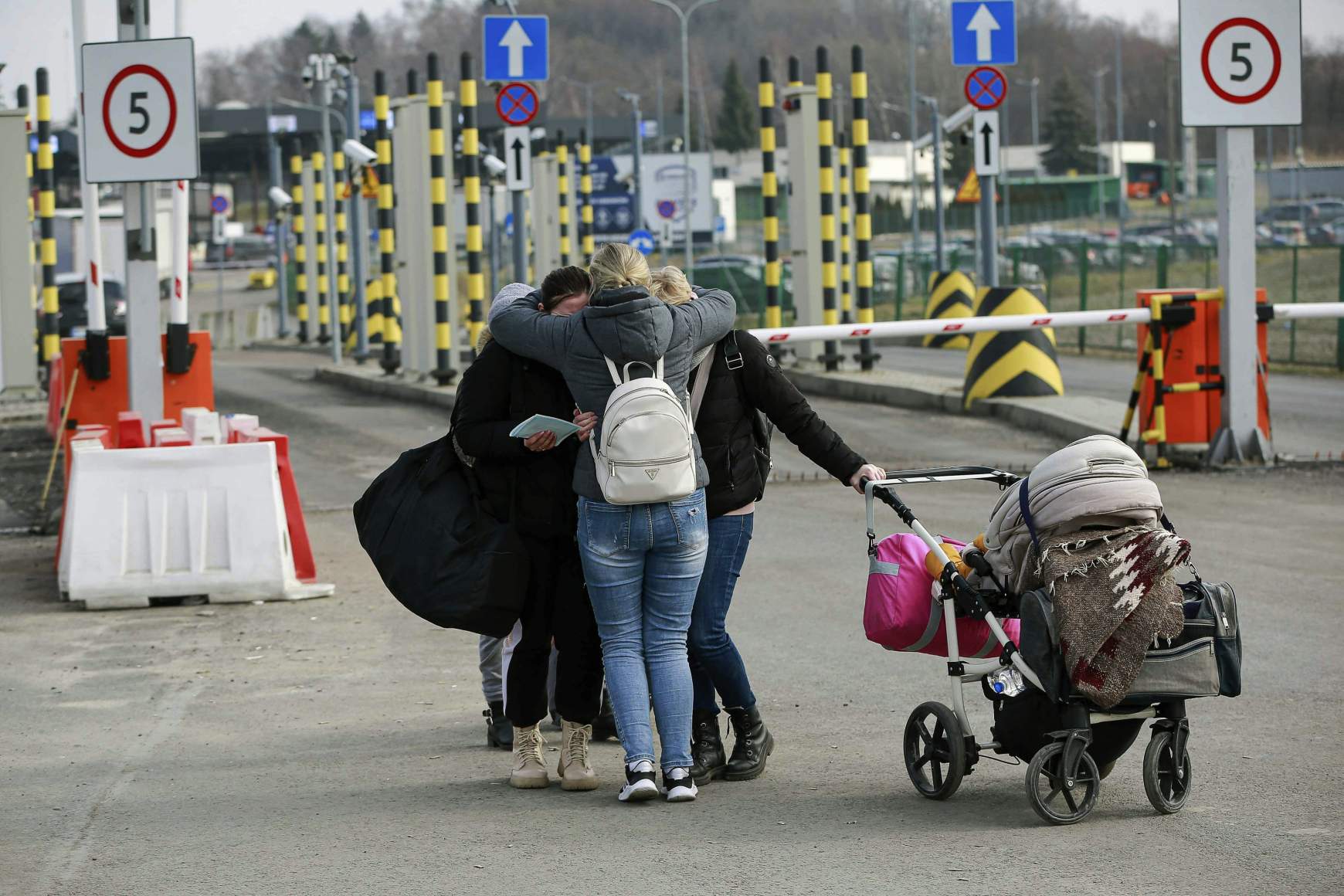 Ukrajna, menekültek a lengyel határon