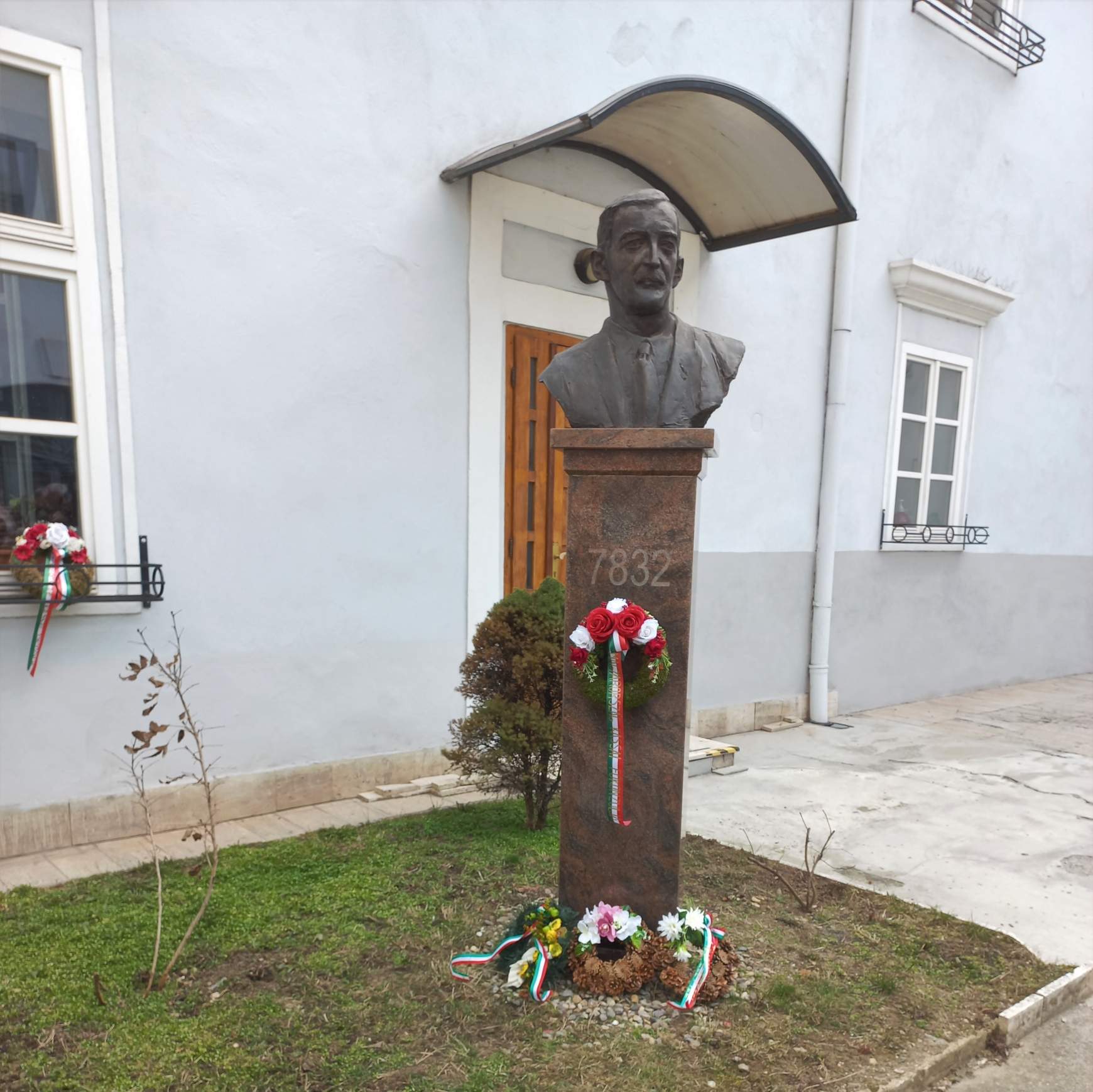 2022-03-13 Esterházy János, megemlékezés, szobor, Kassa, Csáky-Dessewffy palota