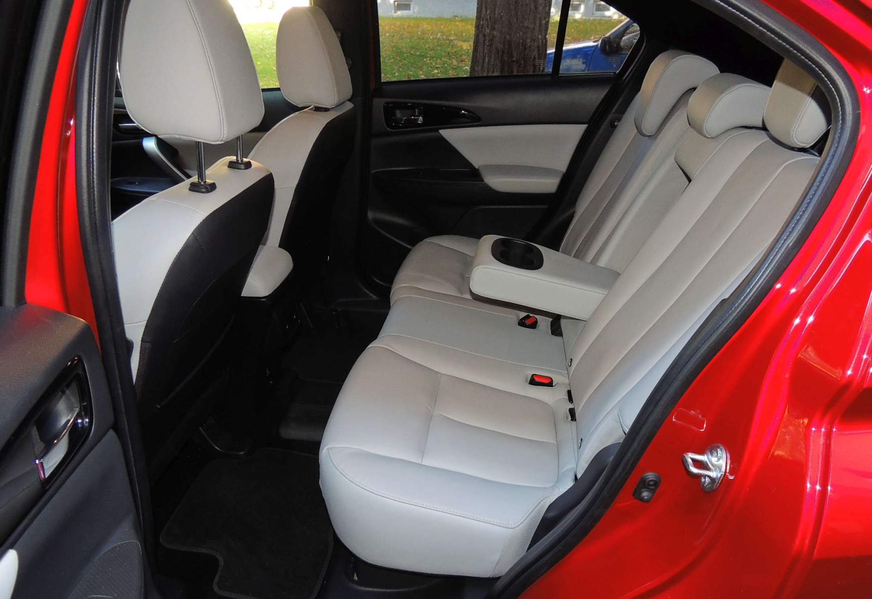 mitsubishi-eclipse-cross-phev-4wd-inst-29