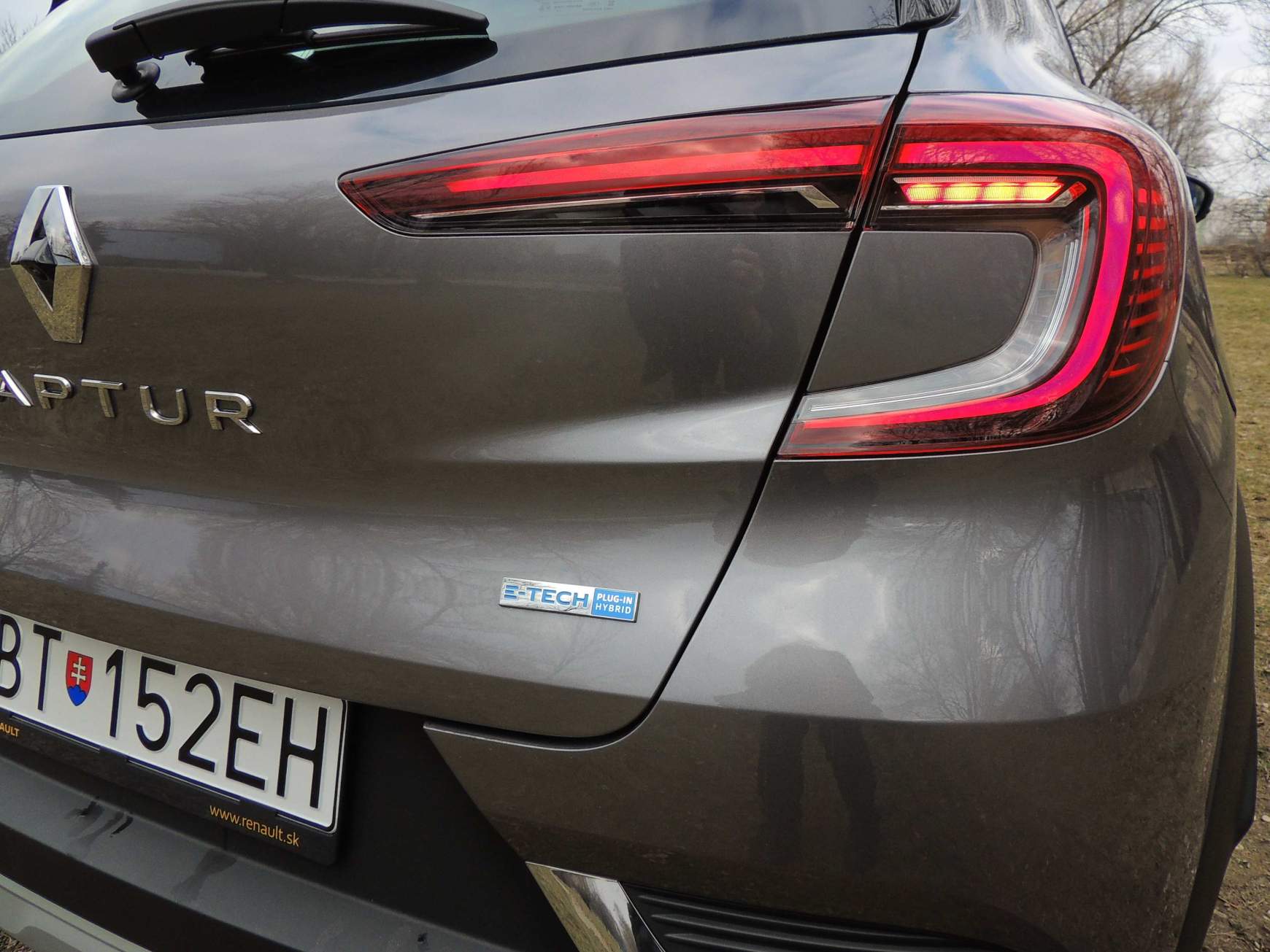 renault-captur-e-tech-plug-in-04