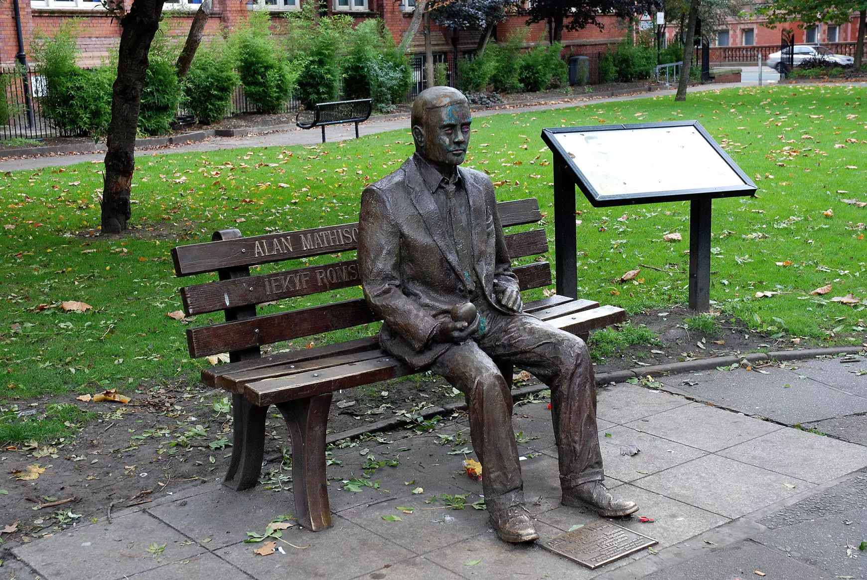 Alan Mathison Turing szobor