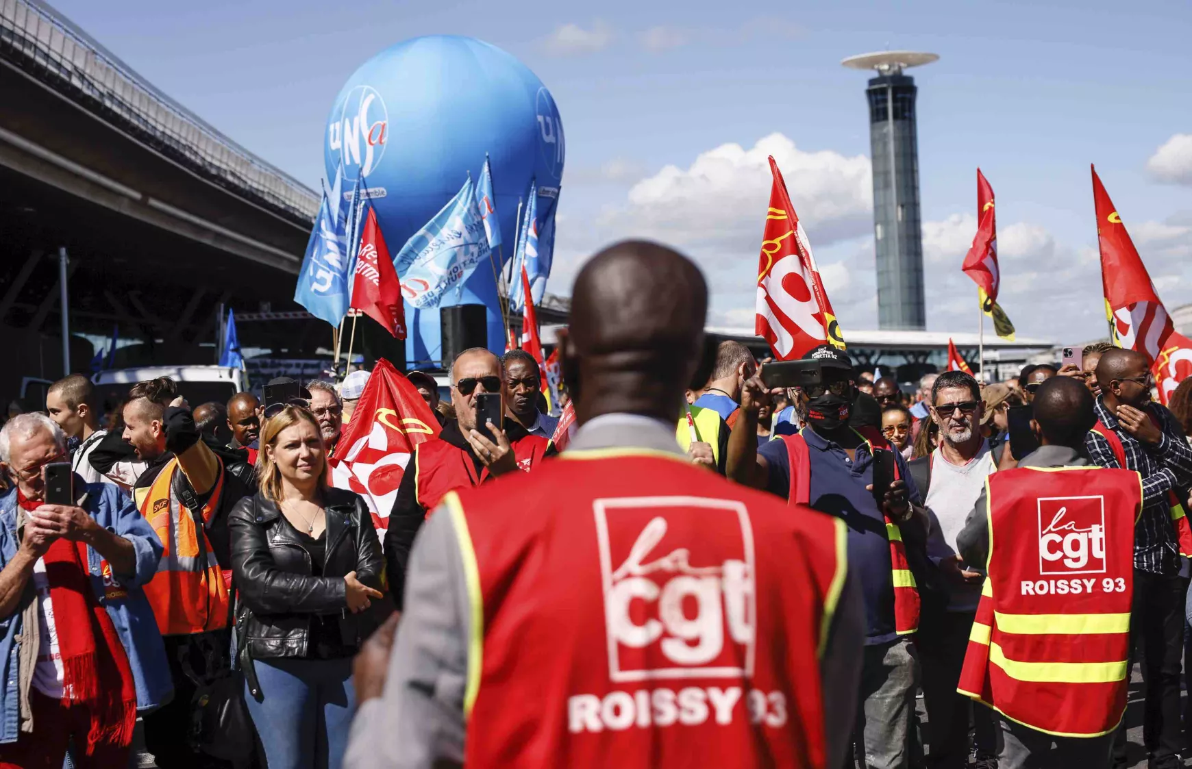 Repülőtéri dolgozók sztrájkja Franciaországban