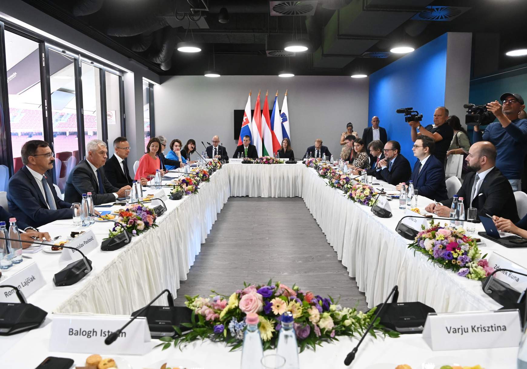 Az öt közép-európai külügyminiszter találkozója Budapesten