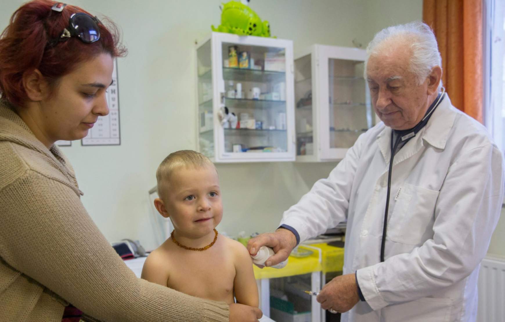 Egyre idősebbek a gyermekorvosok