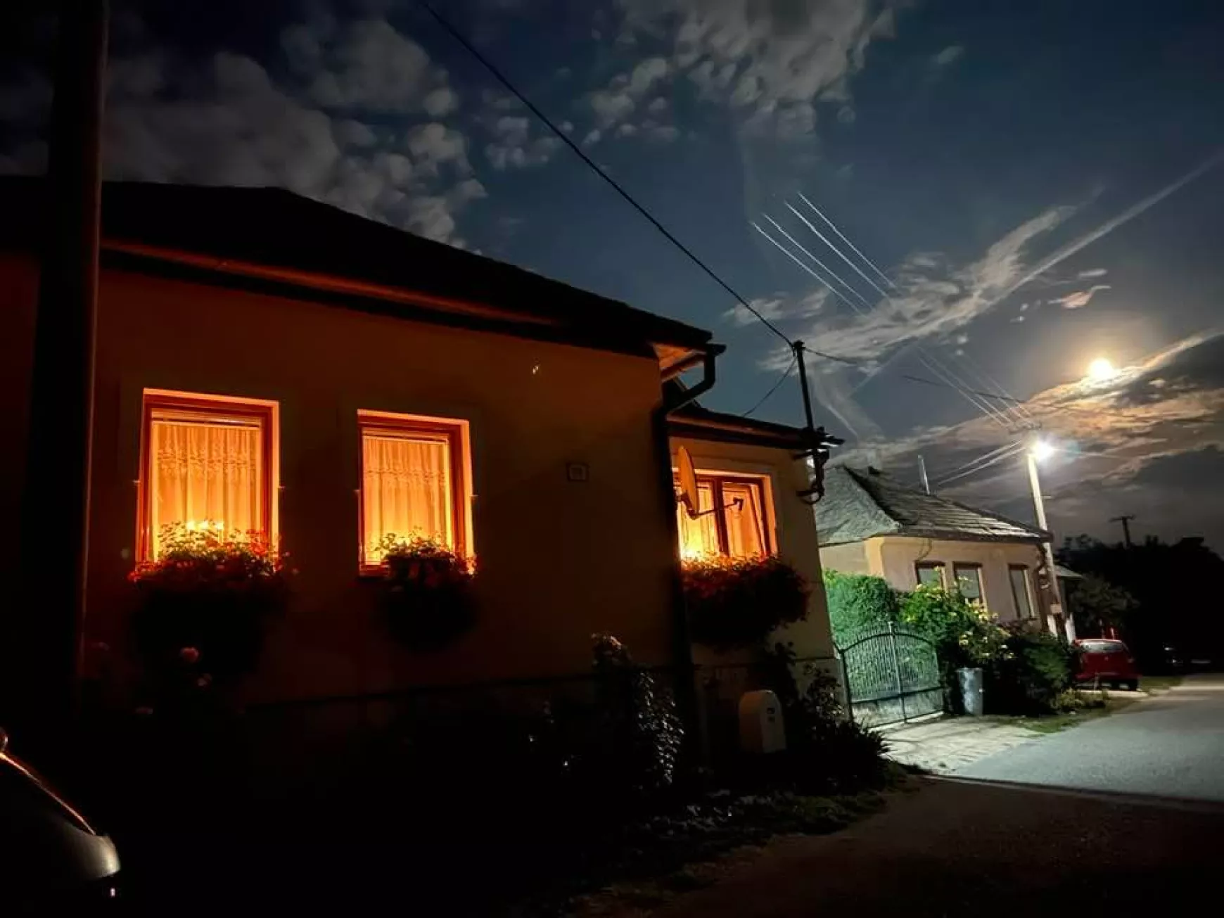 Kisasszonyok napjának előestje