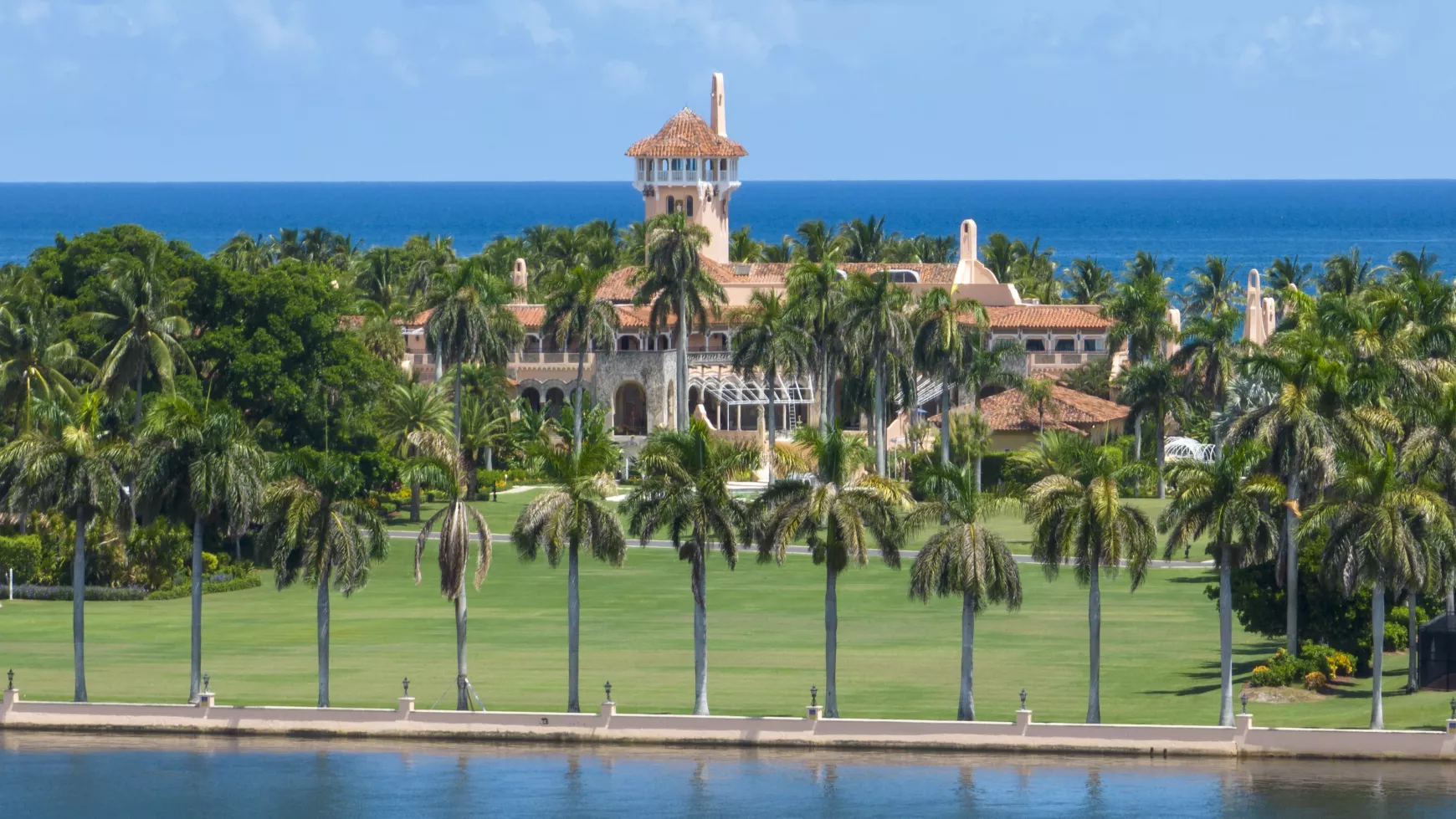 Mar-a-Lago club