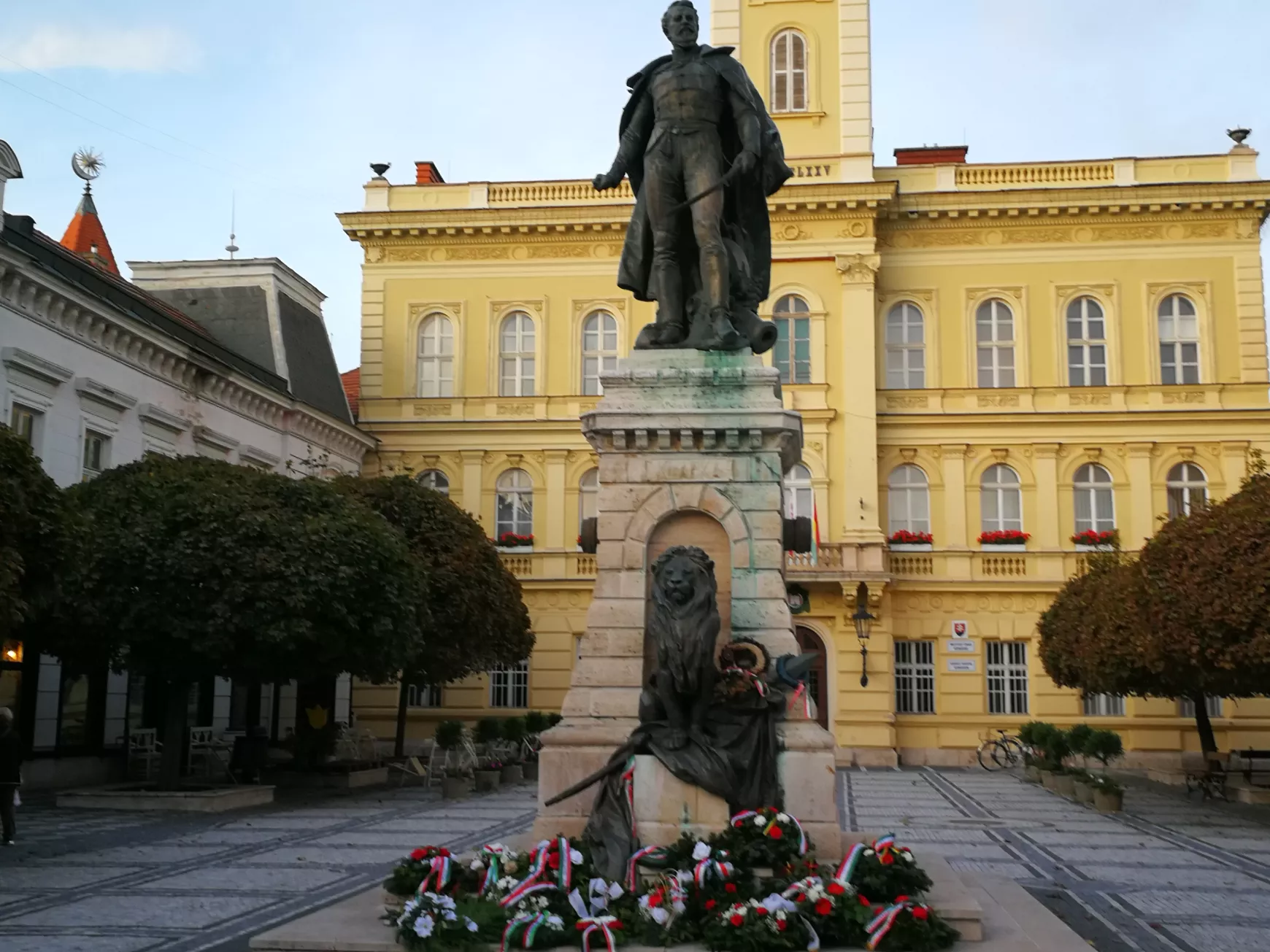 Megemlékezés Komáromban: „Oltalmazd meg, Mindenható, az én különben is szerencsétlen hazámat a további veszedelemtől!”