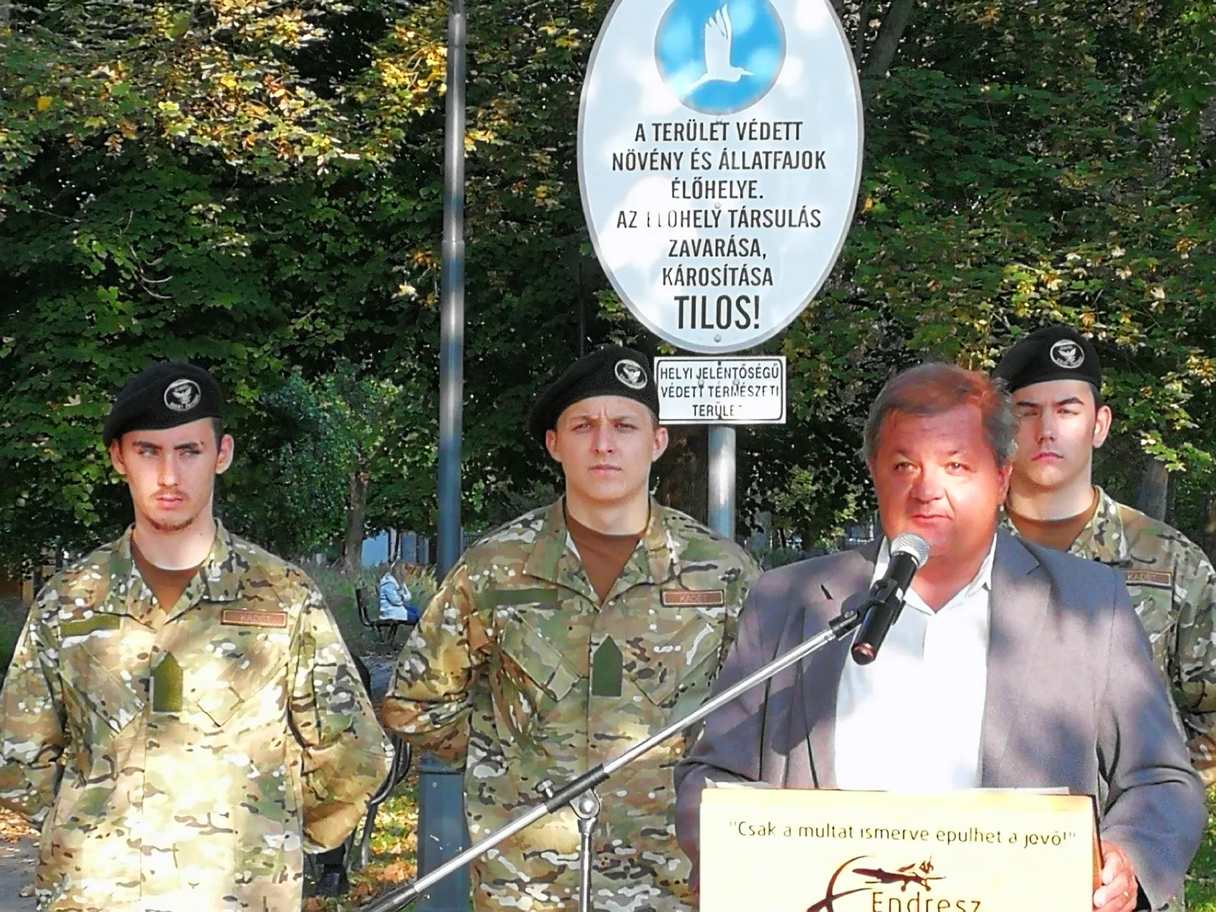 Klebelsberg Kuno-szoboravatás Komáromban: „A városunkat, mint a magyar remény szimbólumát építette fel“