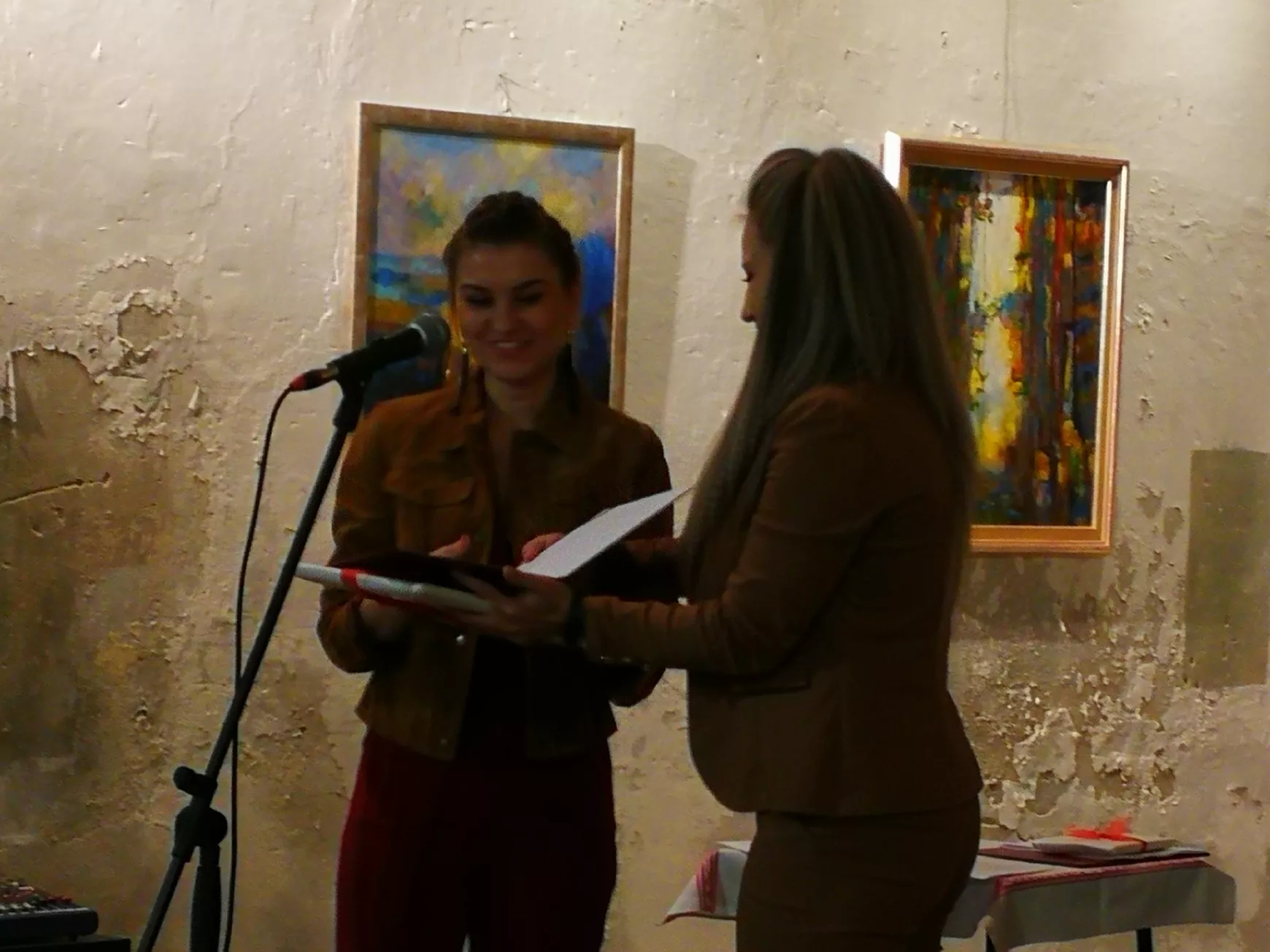 November 11-ig látható a Magyar Alkotó Művészek Szlovákiai Egyesülete évadzáró kiállítása