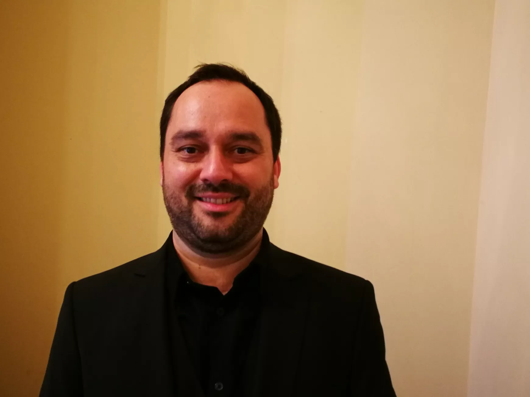 Rácz Csaba: nyitott füllel és szívvel kell hallgatni a fülbemászó csellómuzsikát 