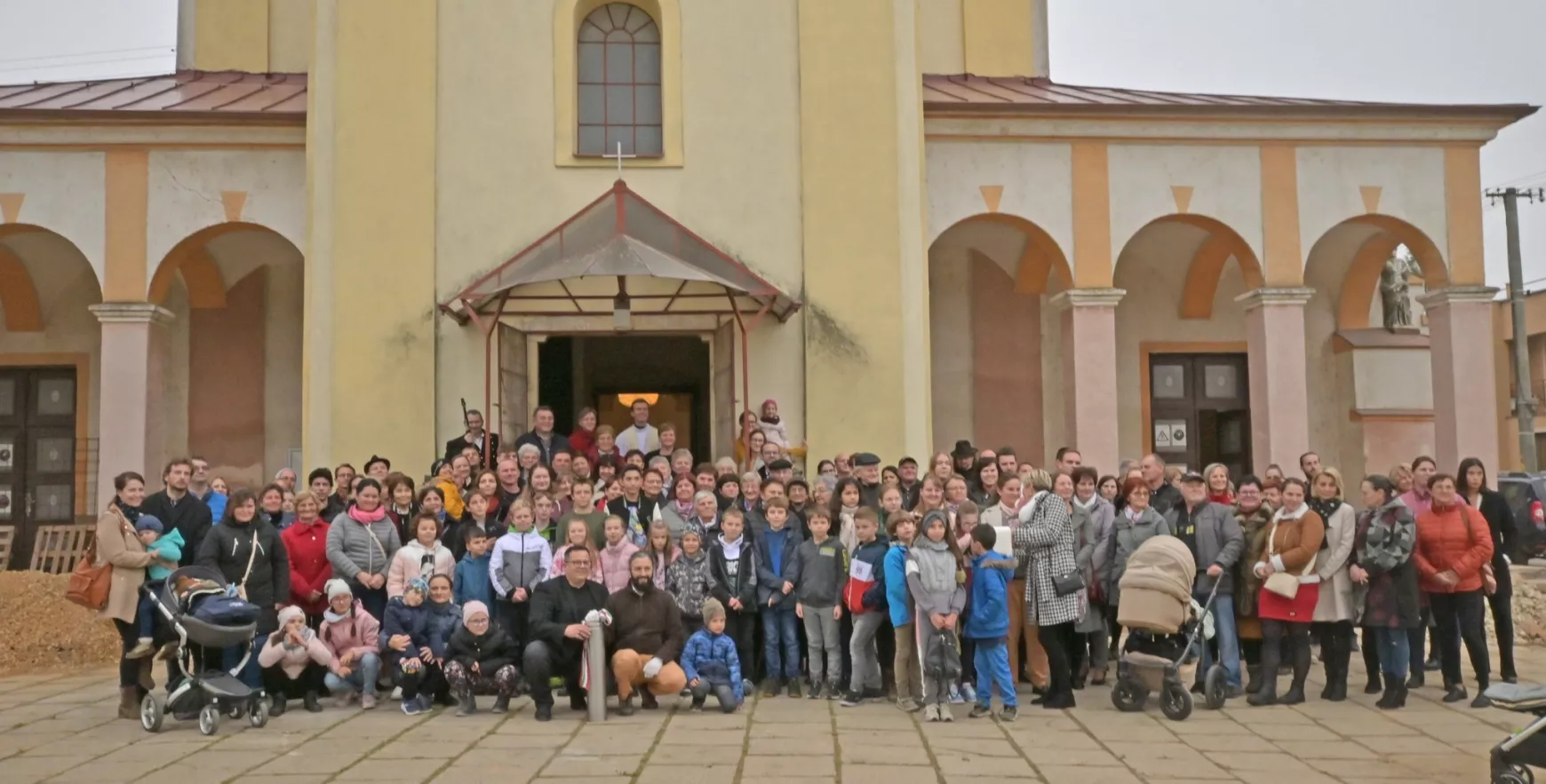 Kürti templom