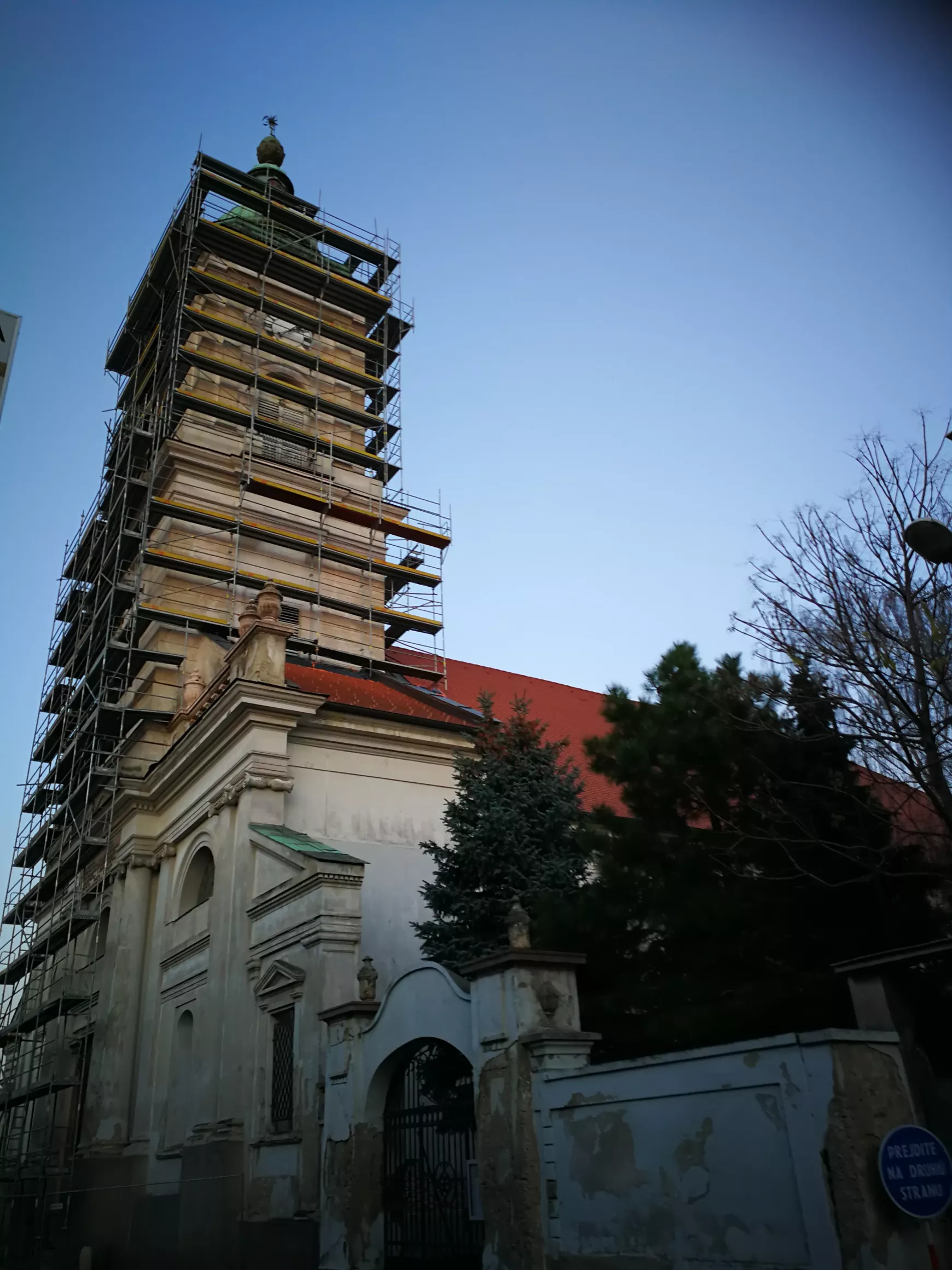 Komáromi református templom