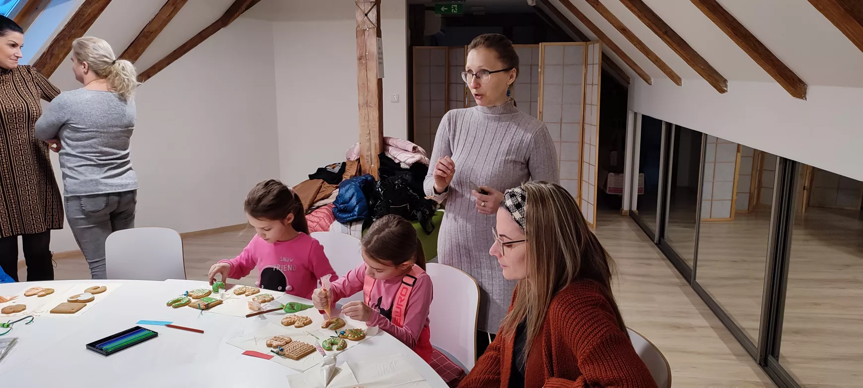mézeskalács Helmec