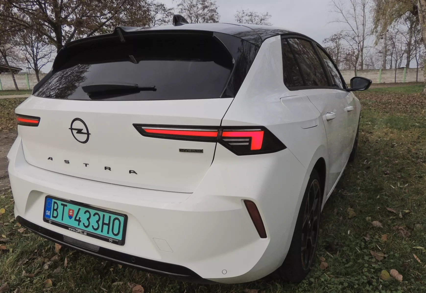 opel-astra-phev-ult-04