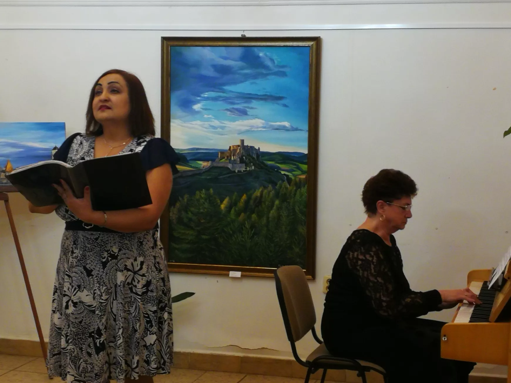 A magyarság összetartozását is jelképező Kárpát-medencei panorámák Komáromban KÉPGALÉRIÁVAL 