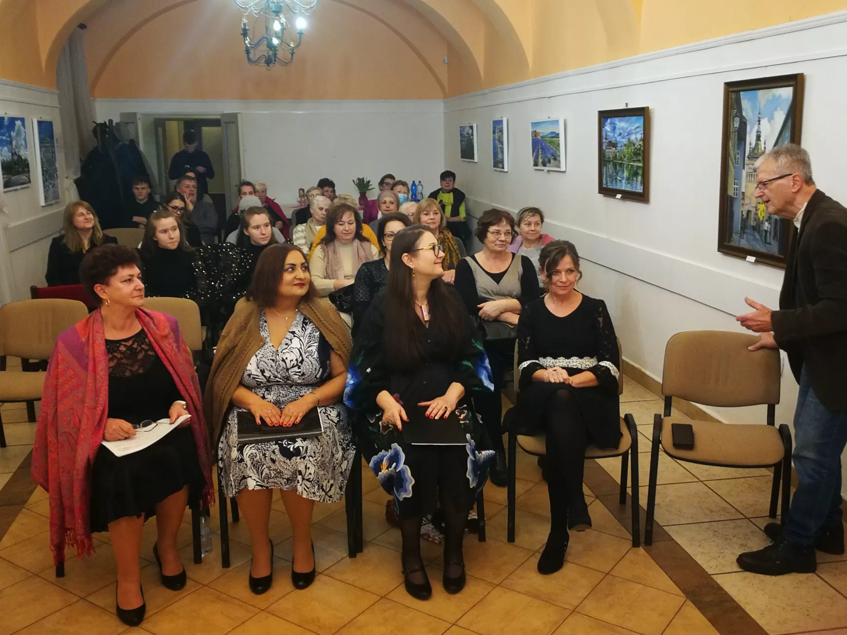 A magyarság összetartozását is jelképező Kárpát-medencei panorámák Komáromban KÉPGALÉRIÁVAL 
