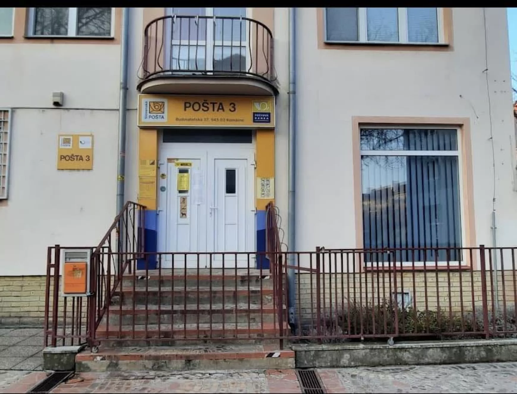 Folytatódnak a postabezárások: Komáromban is csökken a fiókok száma