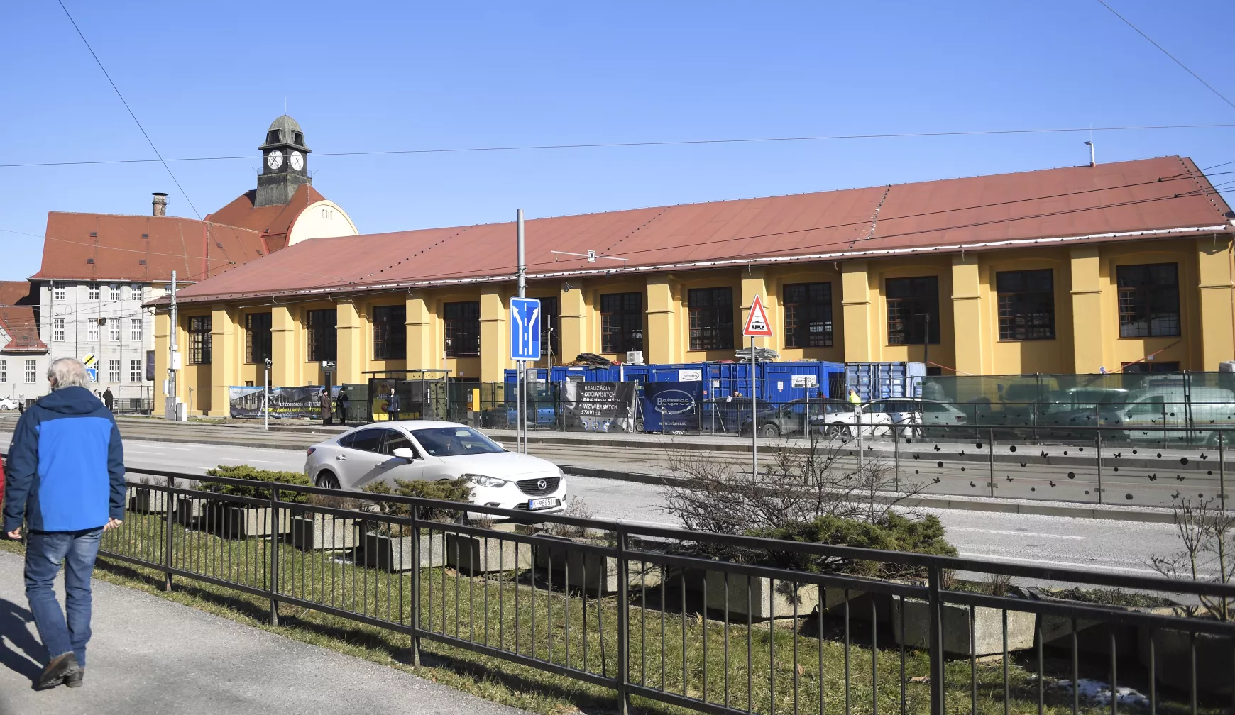 Kassa, sportcsarnok, Angels Aréna, felújítás