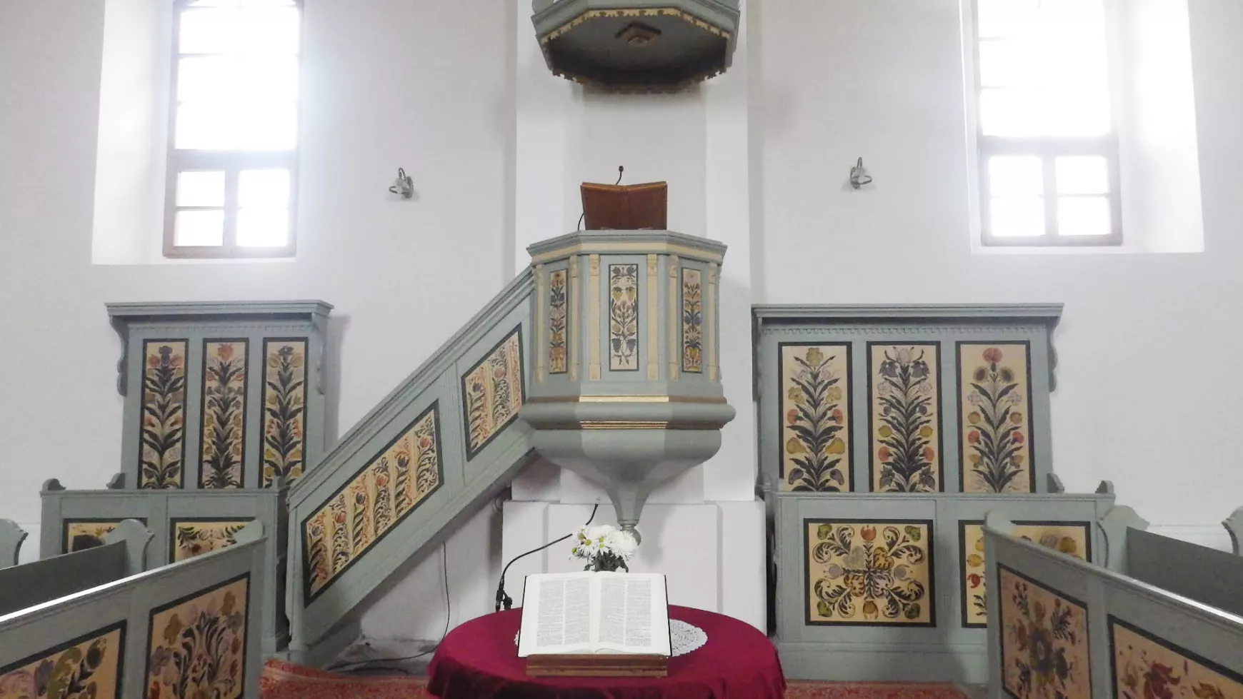 kistárkányi templom