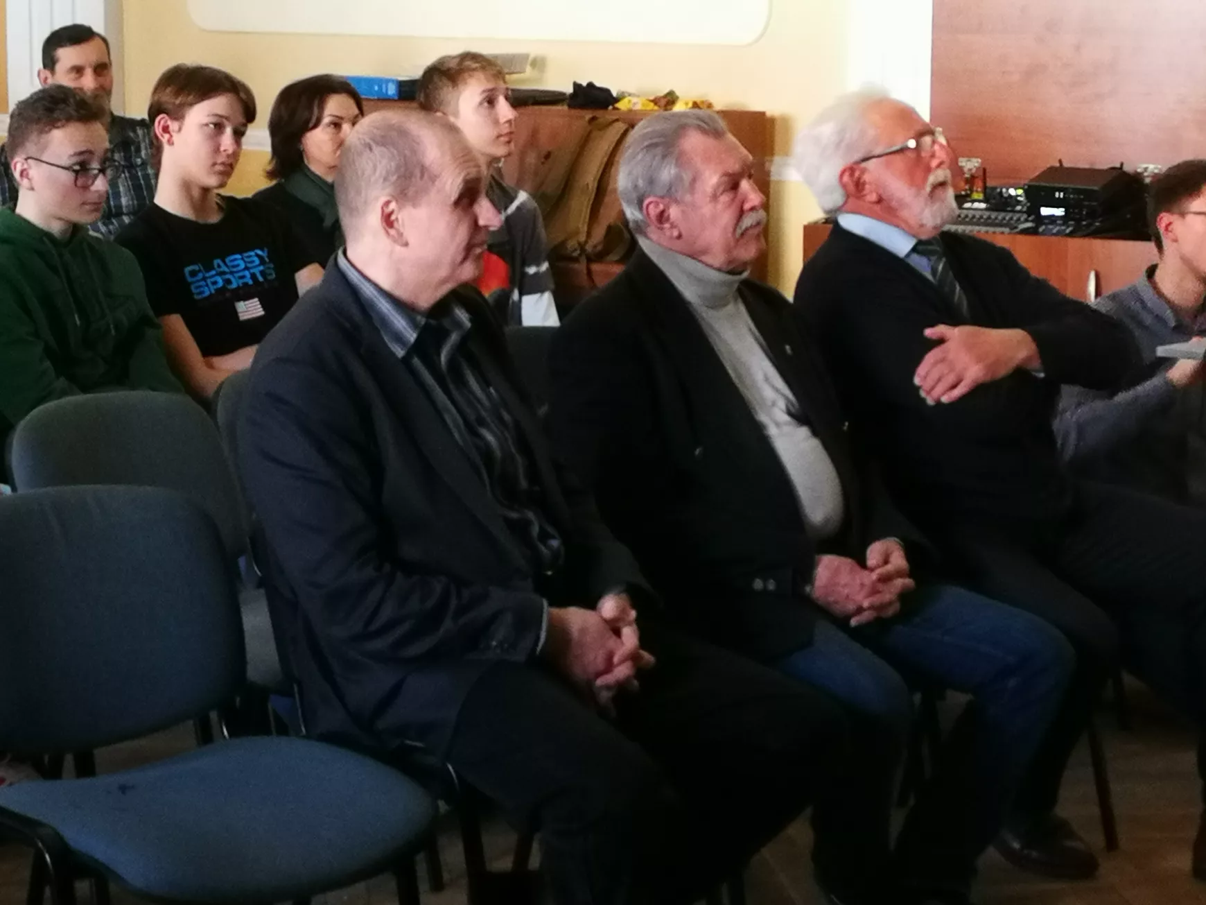 “Selyés” űrkutatási projektnap Farkas Bertalannal és egy tehetséges diákcsapattal KÉPEKKEL