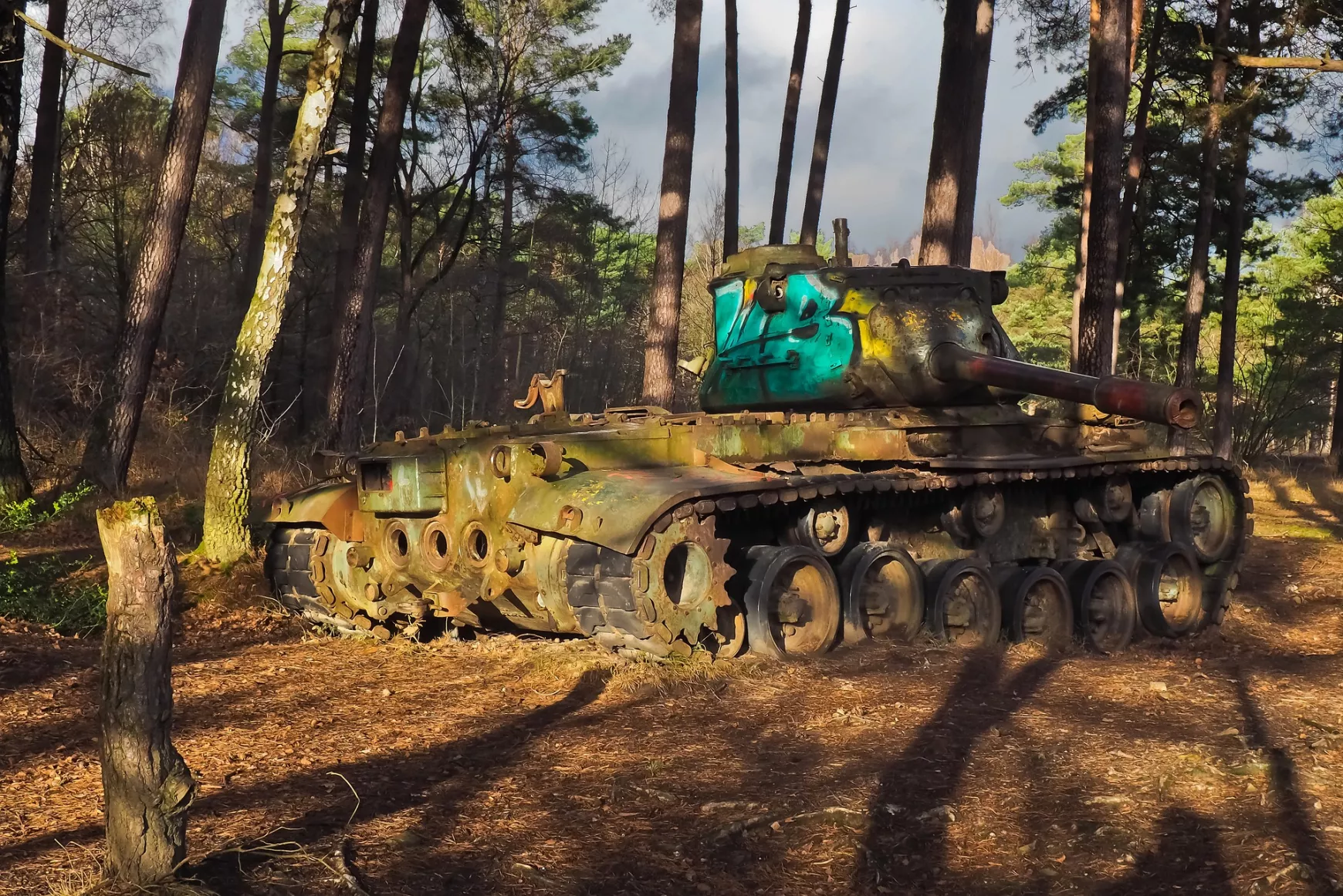 rozsdás fegyver tank