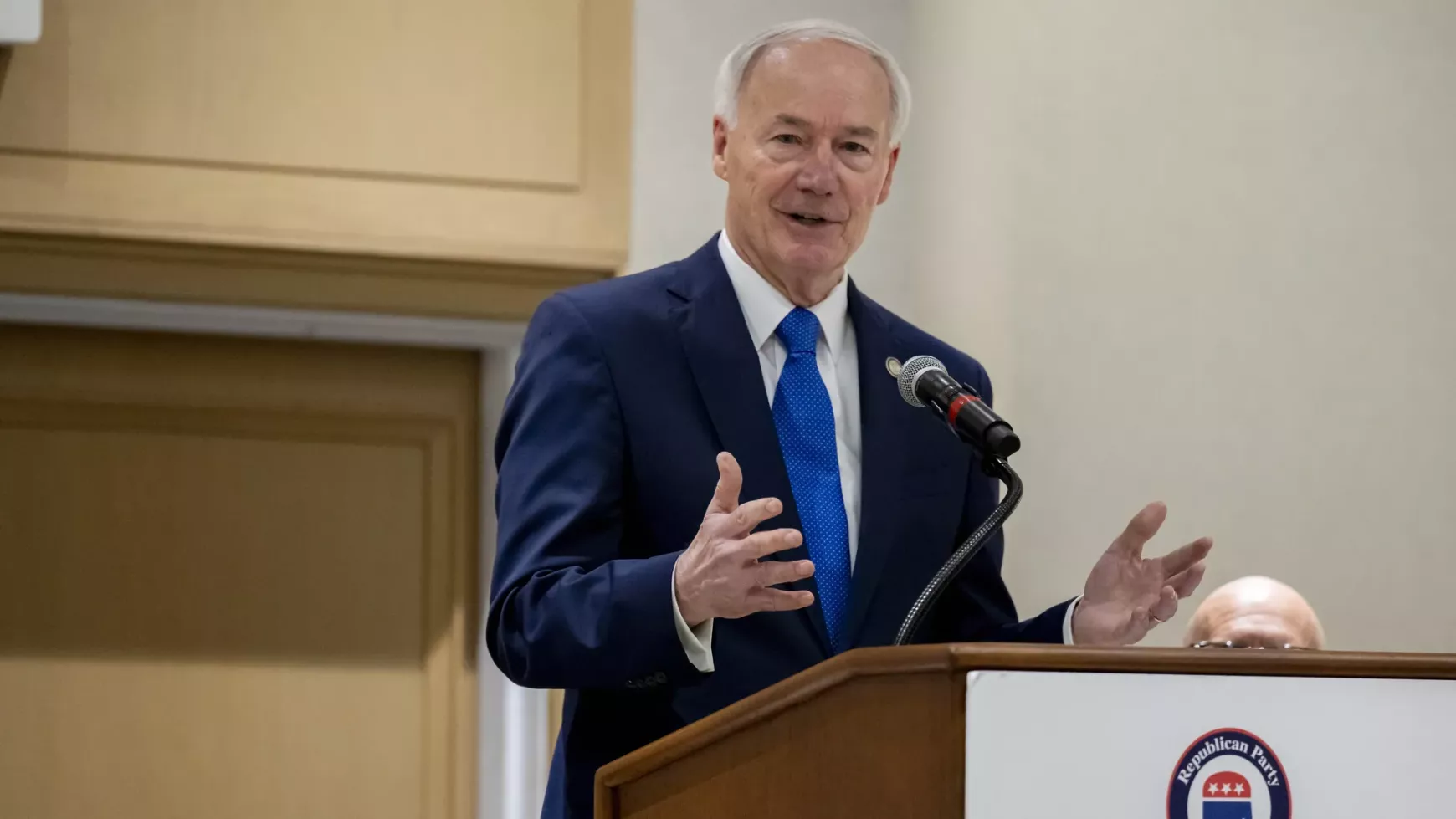 Asa Hutchinson