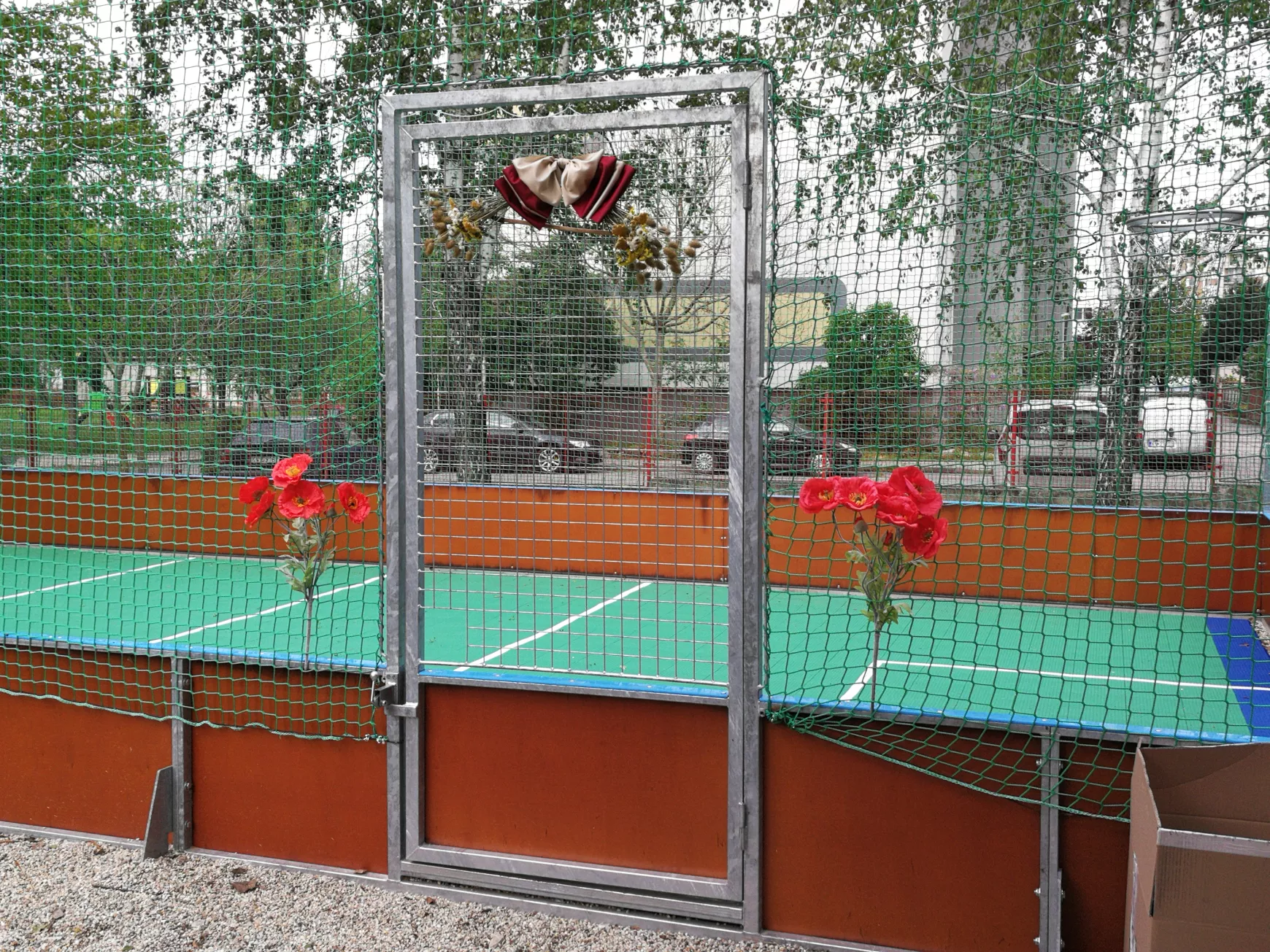 Ovimajális sportpályaavatással és az anyák köszöntésével a komáromi Tulipán Óvo-dában KÉPEKKEL