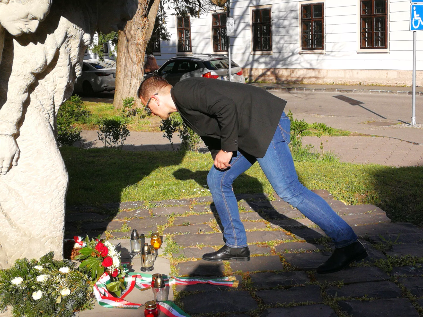 Köszönjük a meghurcolt elődeinknek, hogy mindvégig vállalták magyarságukat!